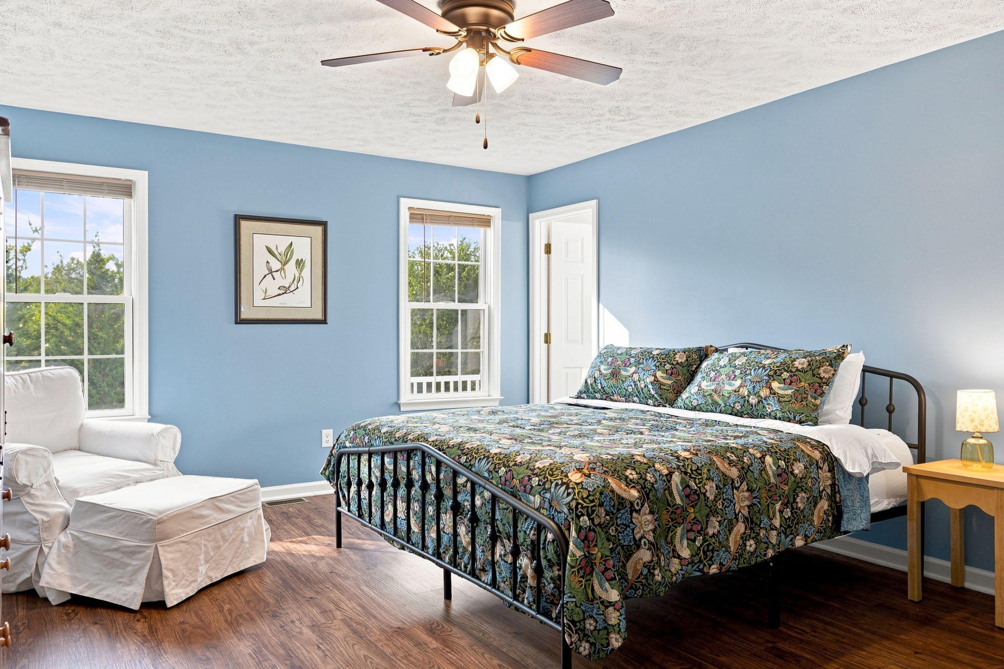 Staunton Stay, Historic Charm & Modern Comfort