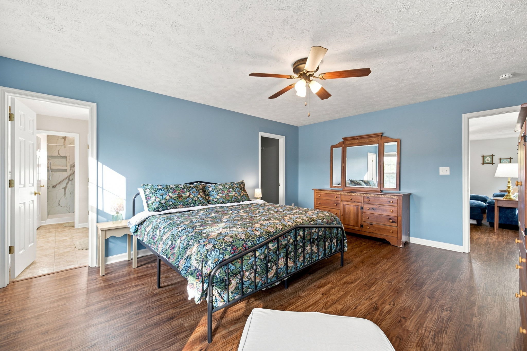 Staunton Stay, Historic Charm & Modern Comfort