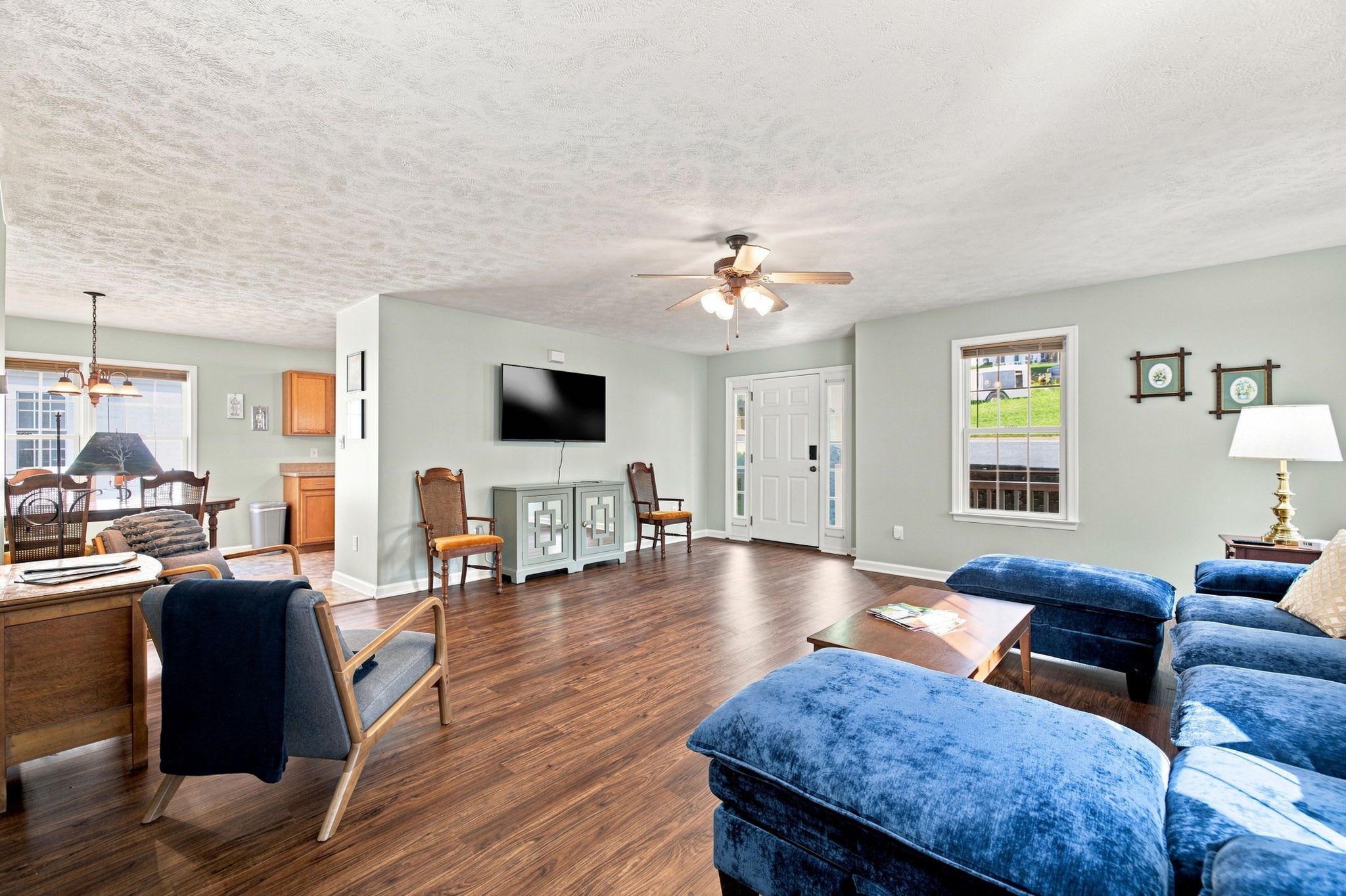 Staunton Stay, Historic Charm & Modern Comfort
