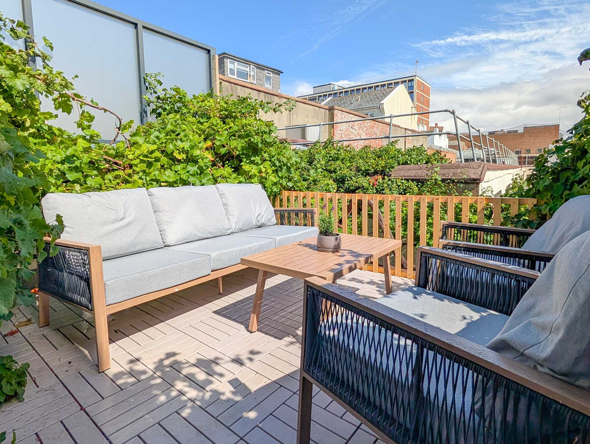 Old Vine Cottage - Terrace - by Brighton Holiday Lets - Brighton Holiday Home - Image 7