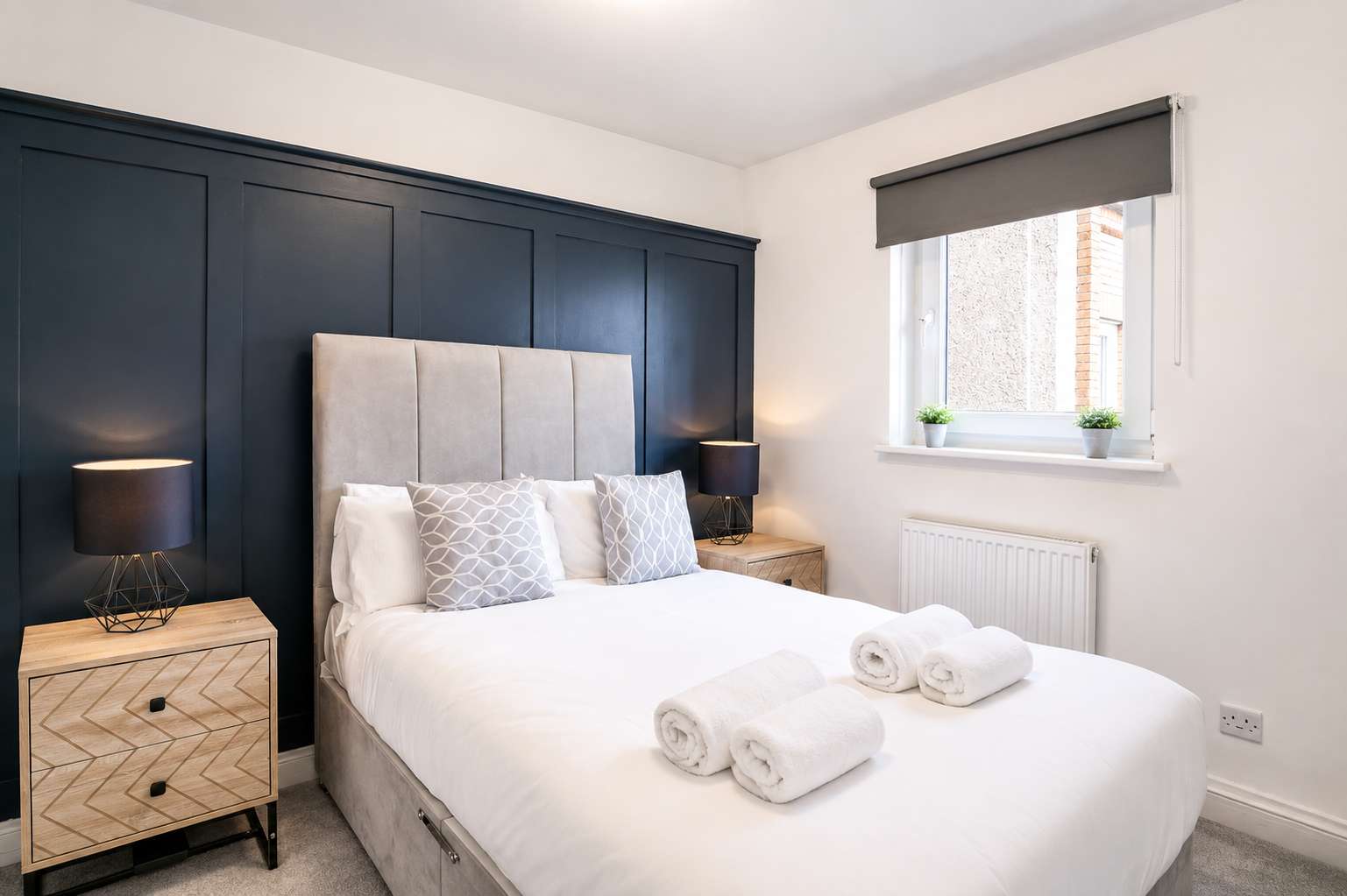 Edinburgh Stay | Near City Centre | Free Parking in Edinburgh EH7 - Property image 2 - VivreStays