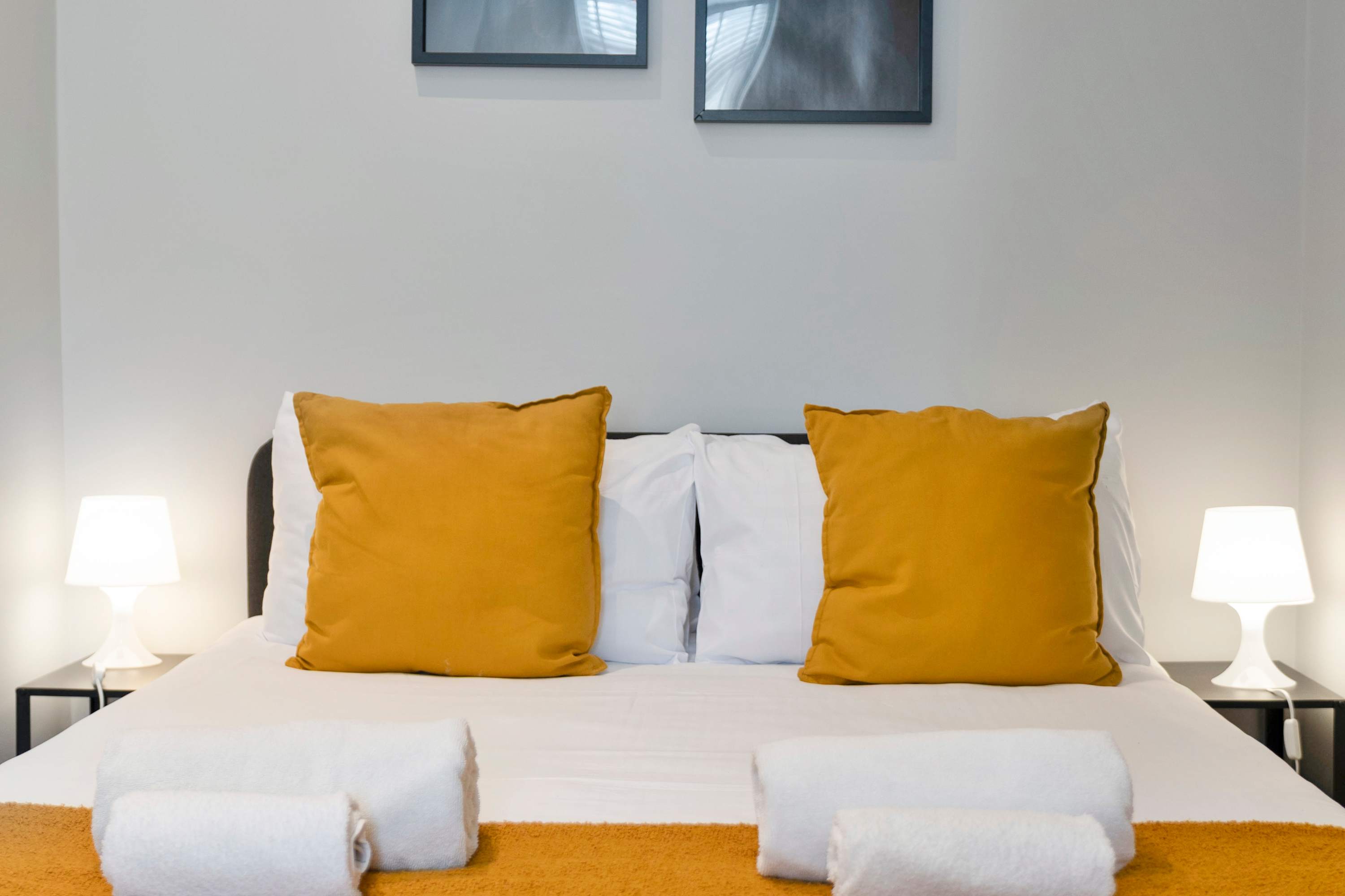 Edinburgh City Centre & Shore - Free Parking -WiFi in Pitt Street EH6 4DE - Property image 7 - VivreStays