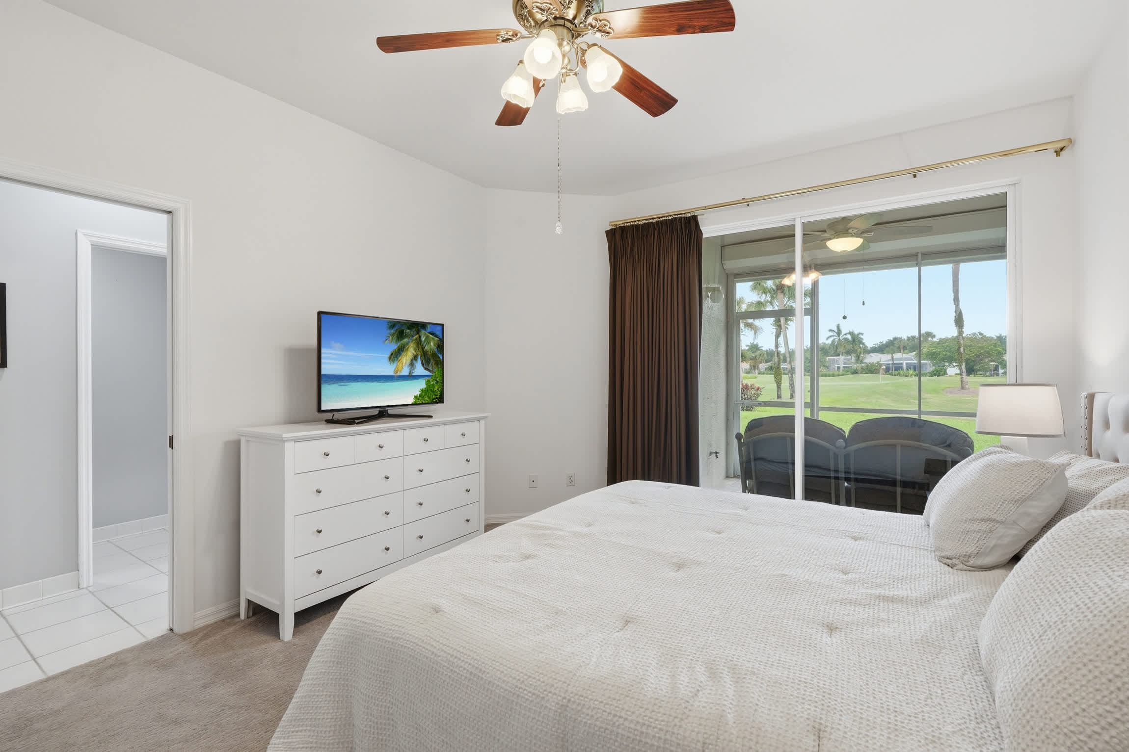 Villa With Lake and Golf Views on Public Arrowhead Golf Course | Photo 22