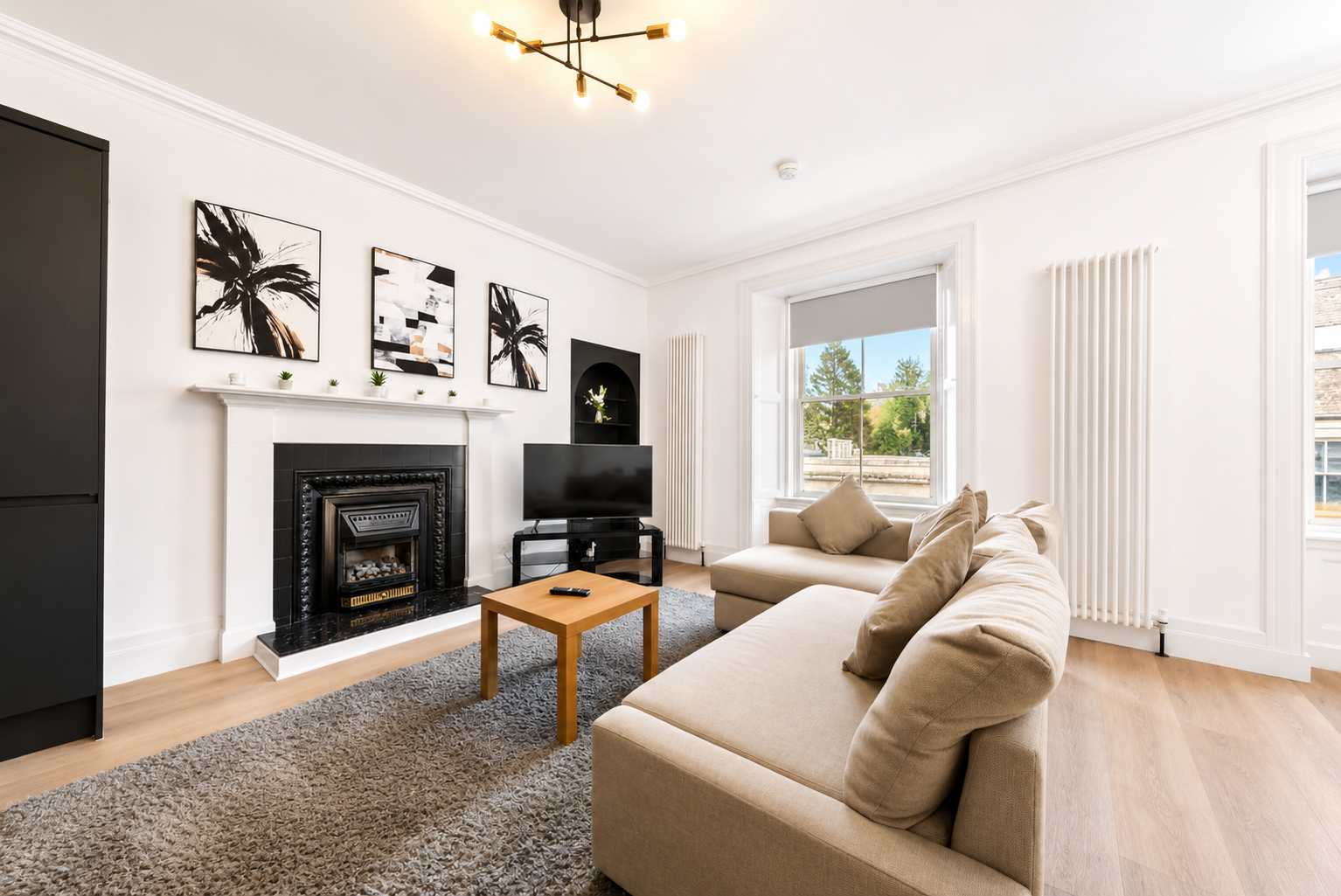 Central Hawick Flat, Sleeps 13, Families & Work serviced apartment - UK - VivreStays