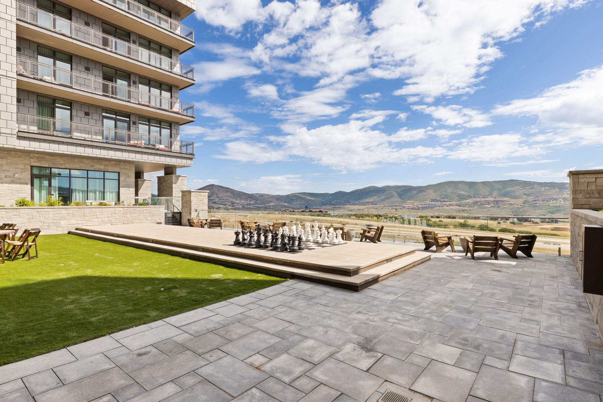 Courtyard, Grand Hyatt Deer Valley | Aurora Summit in Deer Valley, Utah by Luxus Vacation Properties