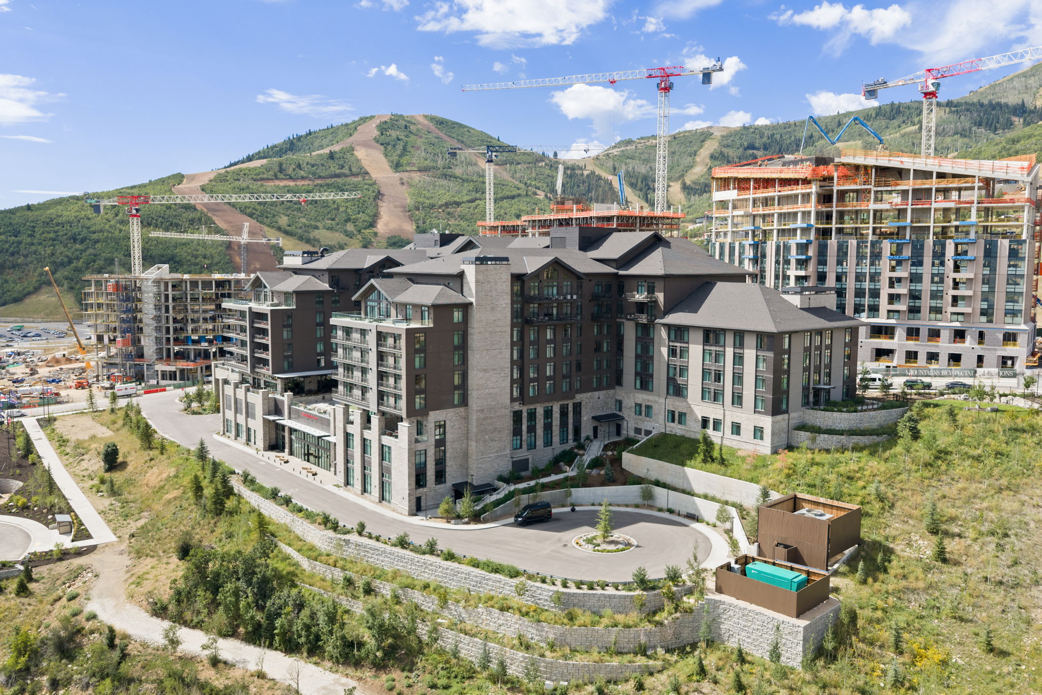 Grand Hyatt Deer Valley | Aurora Summit in Deer Valley, Utah by Luxus Vacation Properties