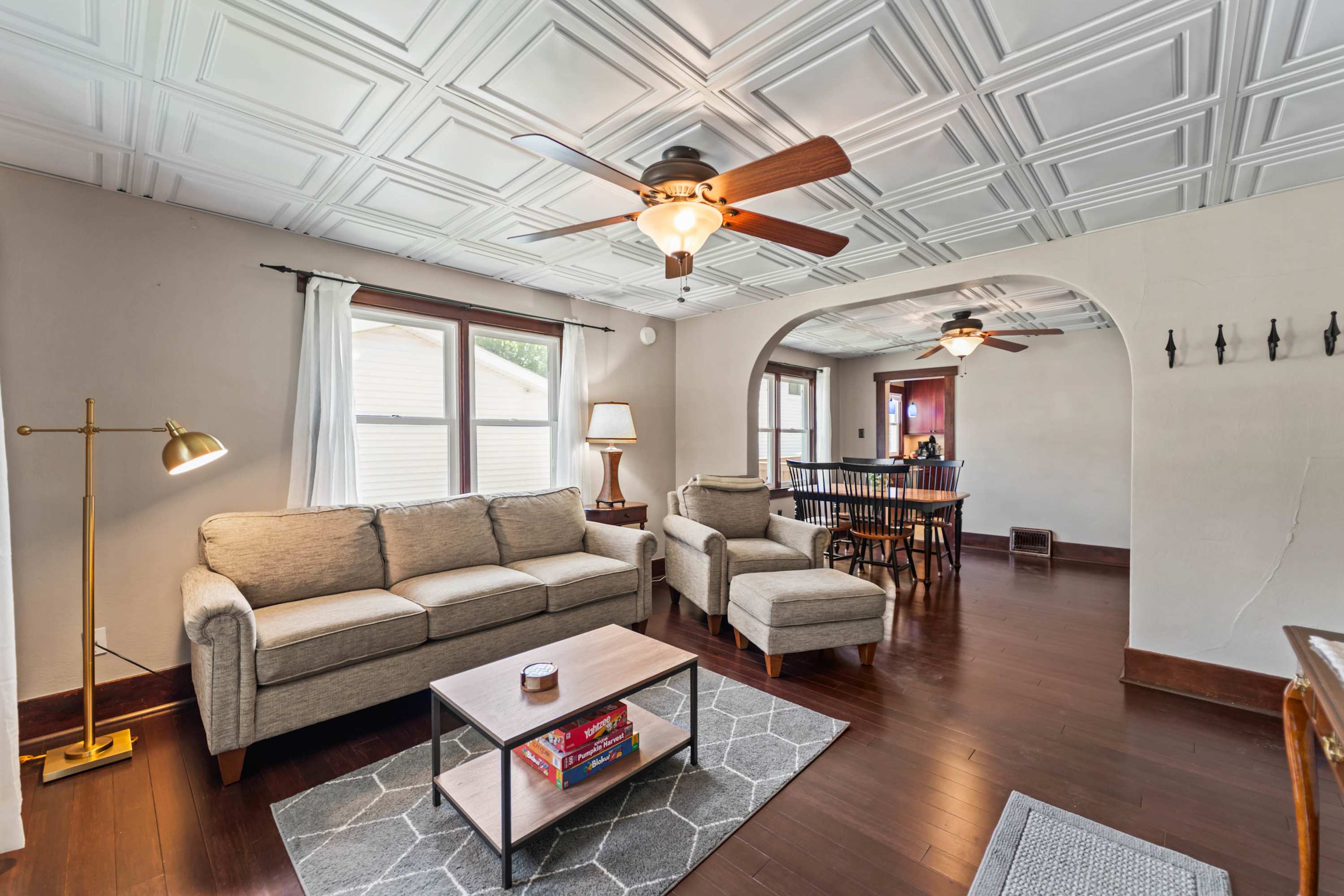 Sleeps 7, 2BR-2BA | 5 mins walk to ISU