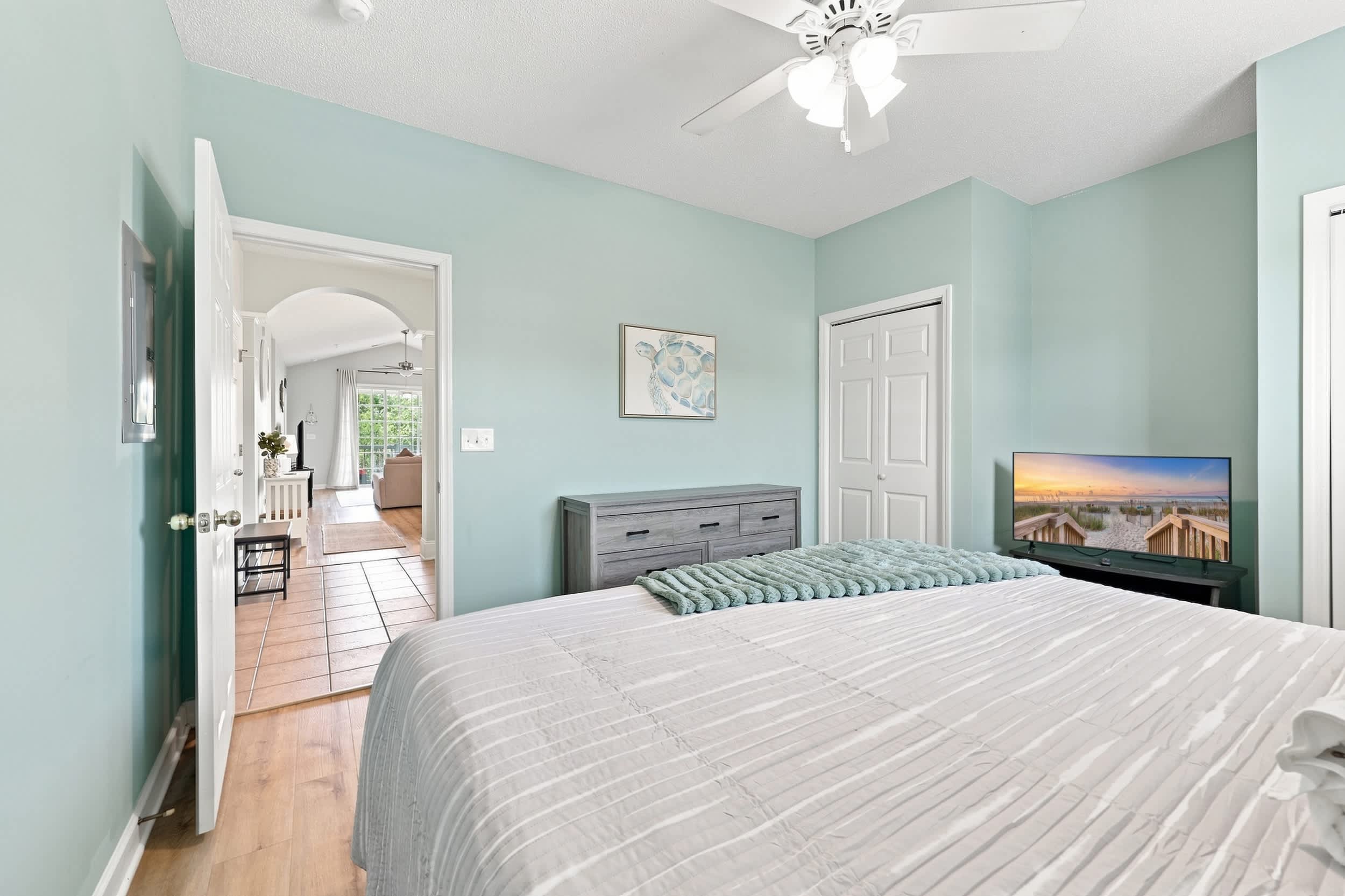 Sea Glass Escape Rare 3 BR at Barefoot Resort