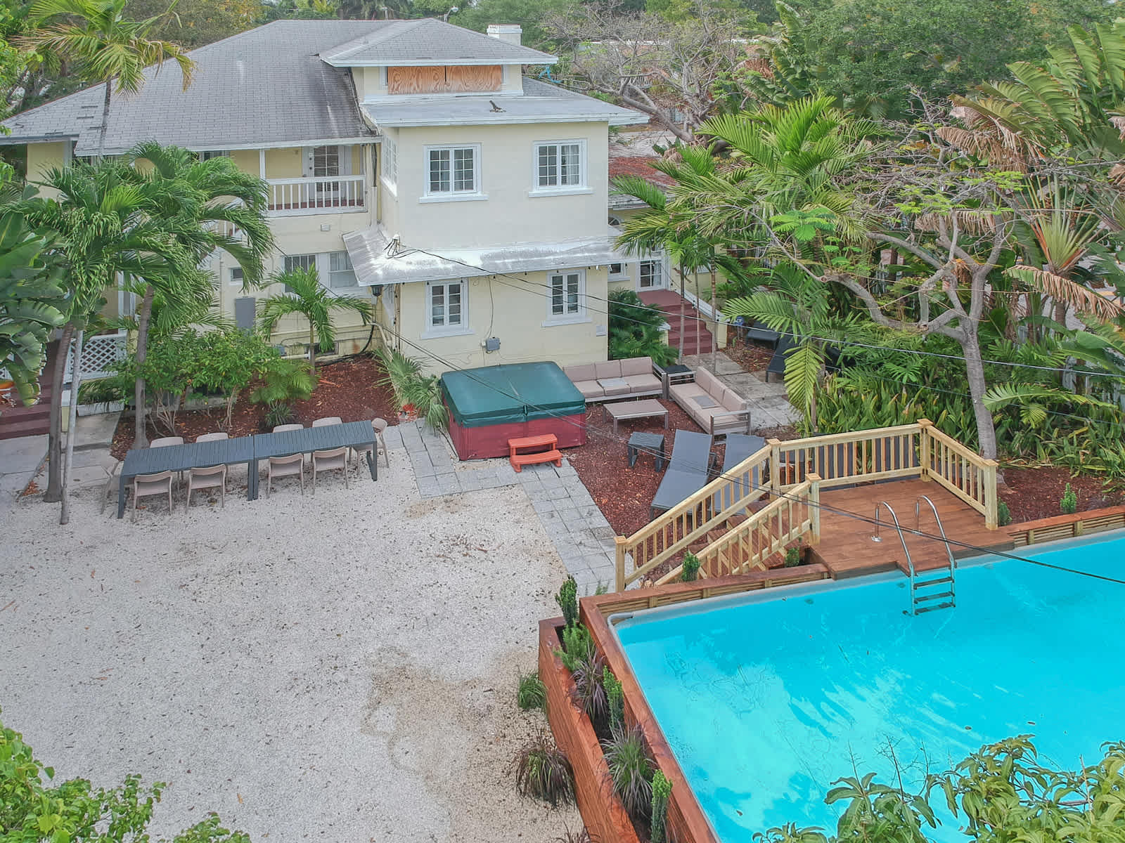 7 BD 7 Bath | Heated Pool | Free Parking | Wynwood — Miami, FL — vacation rental