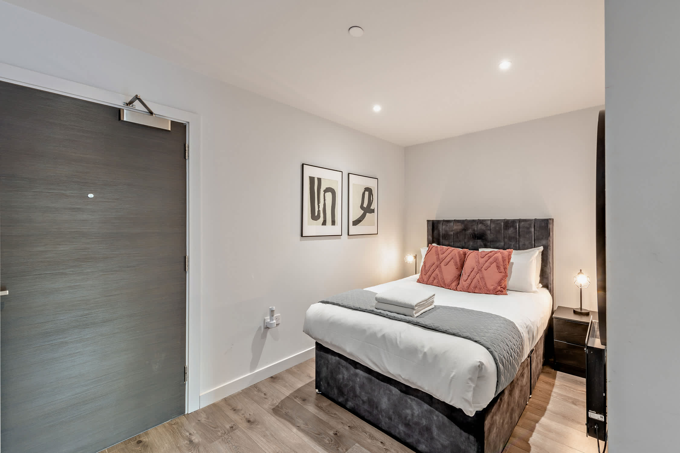 Miller's Place Apartment – photo 14