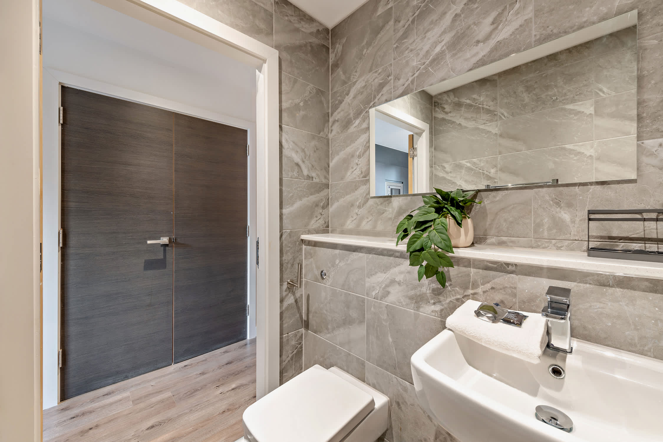 Miller's Place Apartment – photo 17