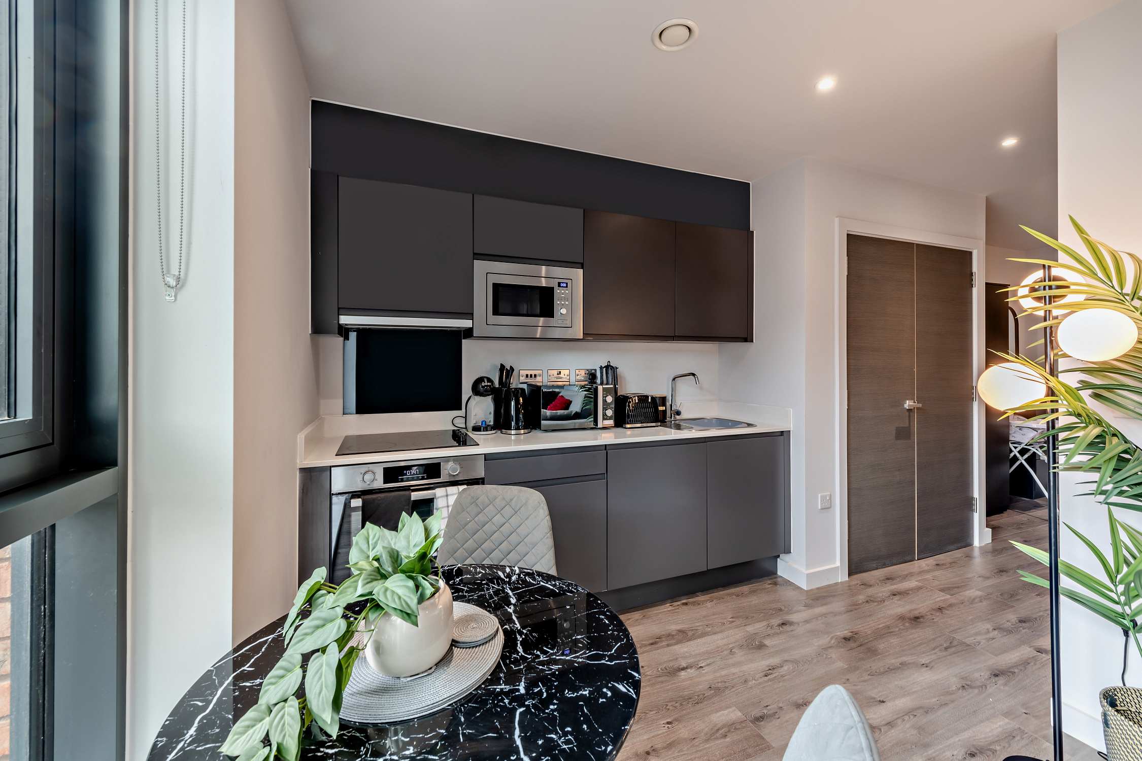Miller's Place Apartment – photo 11