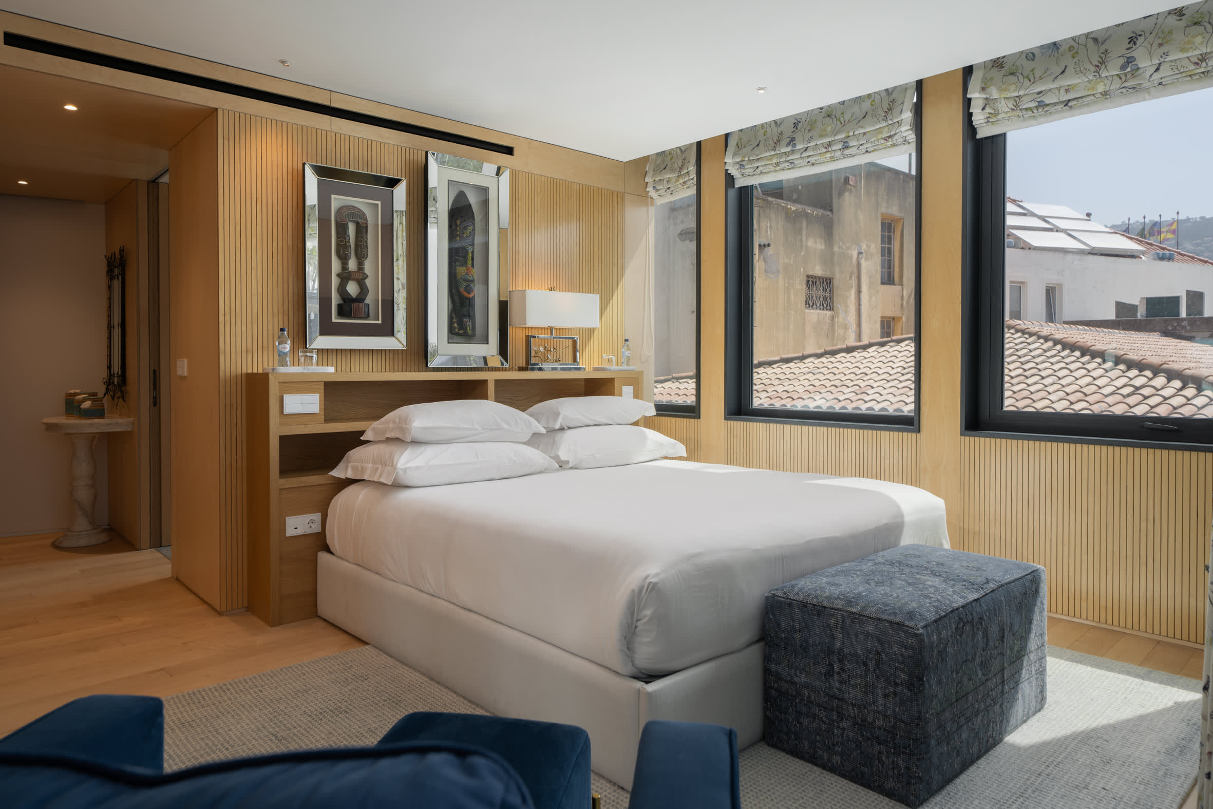 Luxury Rooftop Jacuzzi Penthouse at Savoy Insular