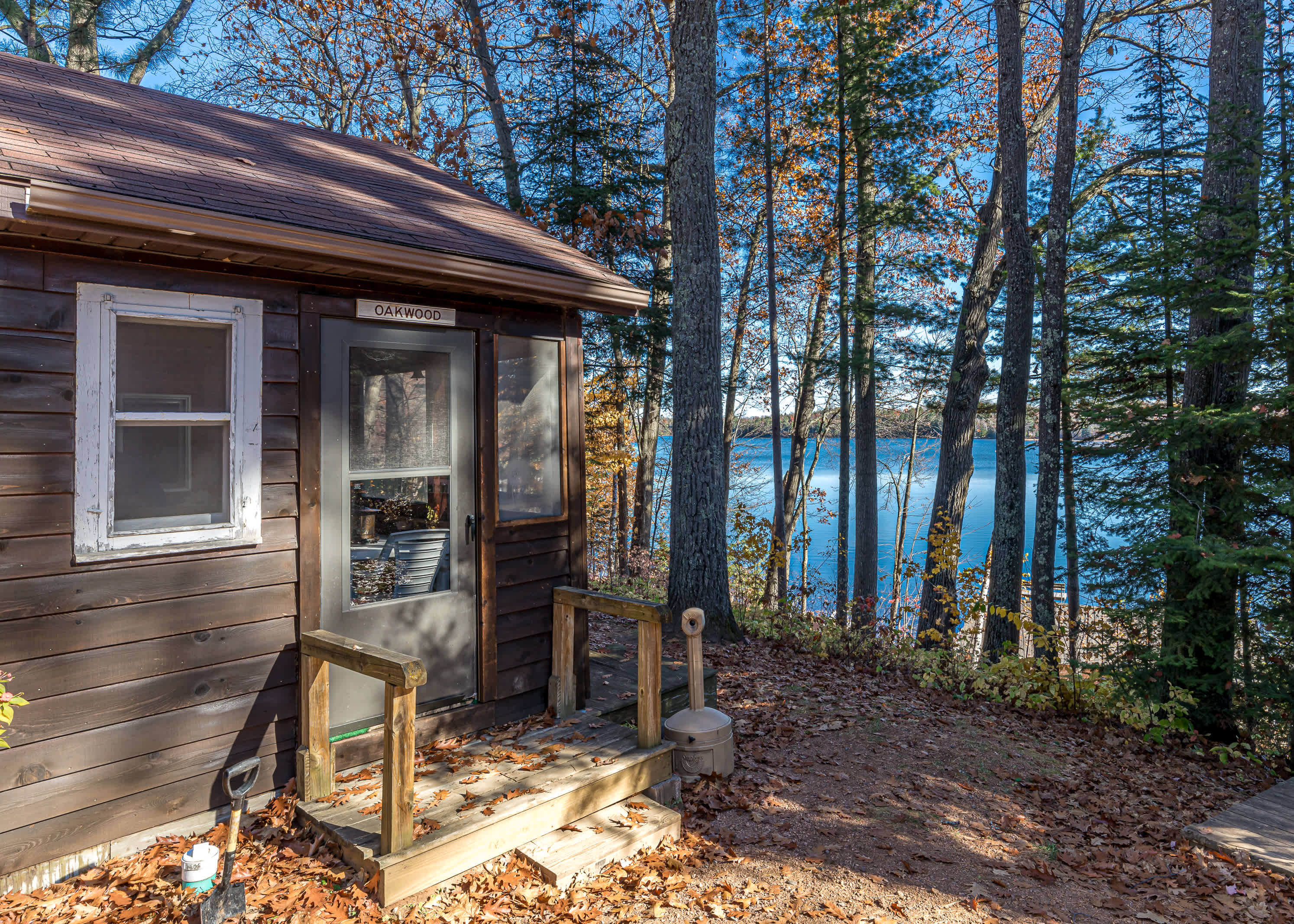 Acorn Cabin, Resort, Lake, Beach, Kayaks & More