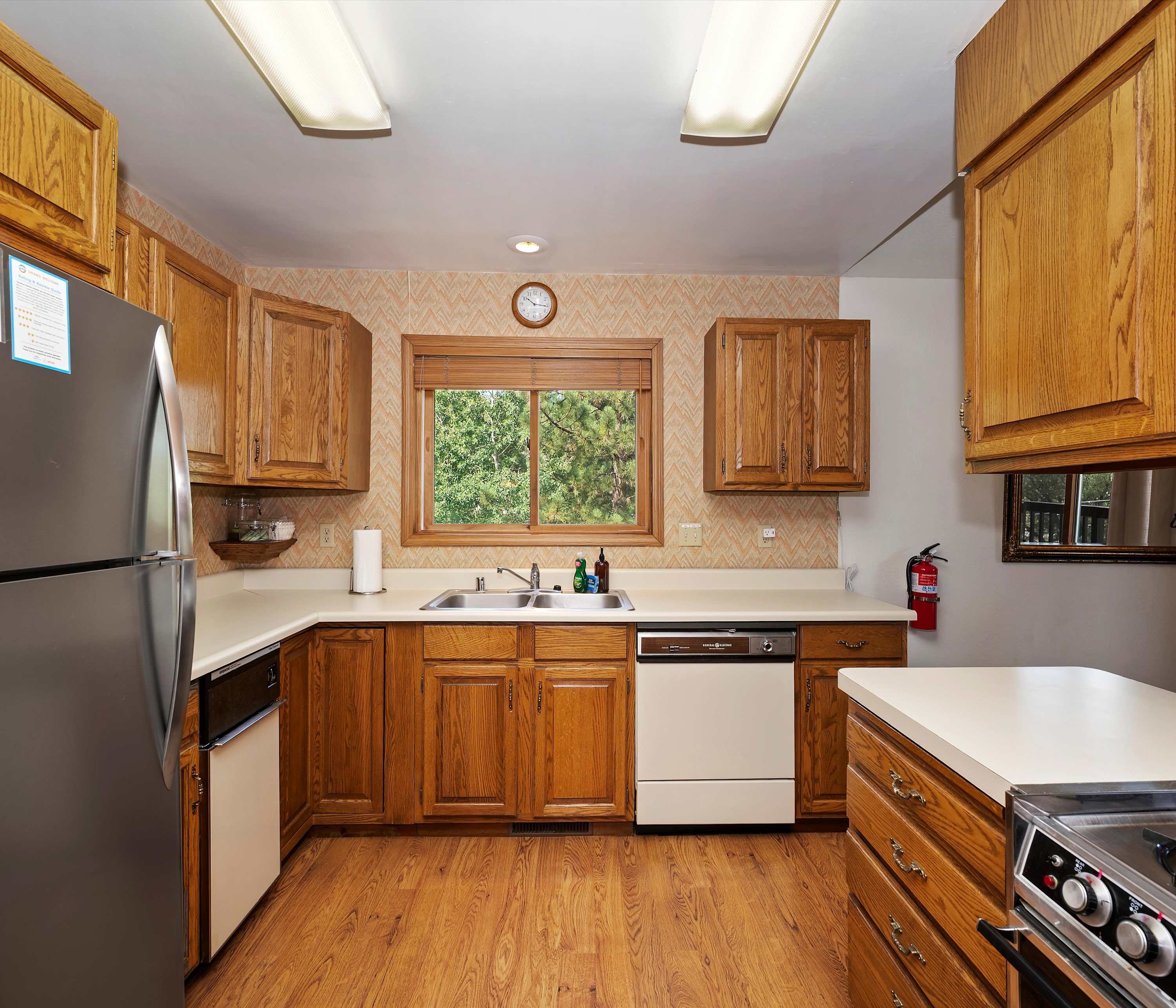 The cozy kitchen is well equipped for an unforgettable getaway​