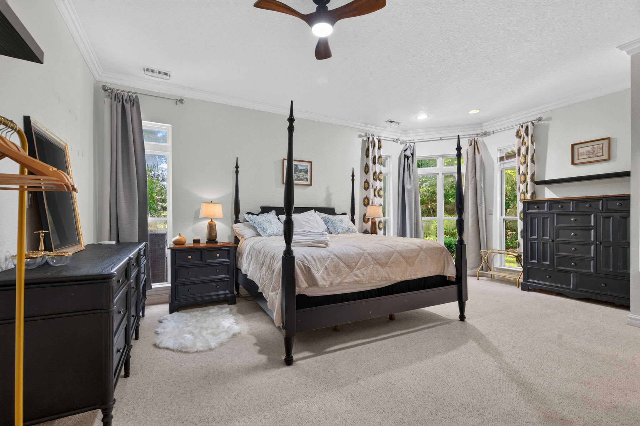 The Beach Bear Home, Hot Tub, Beach Resort Access