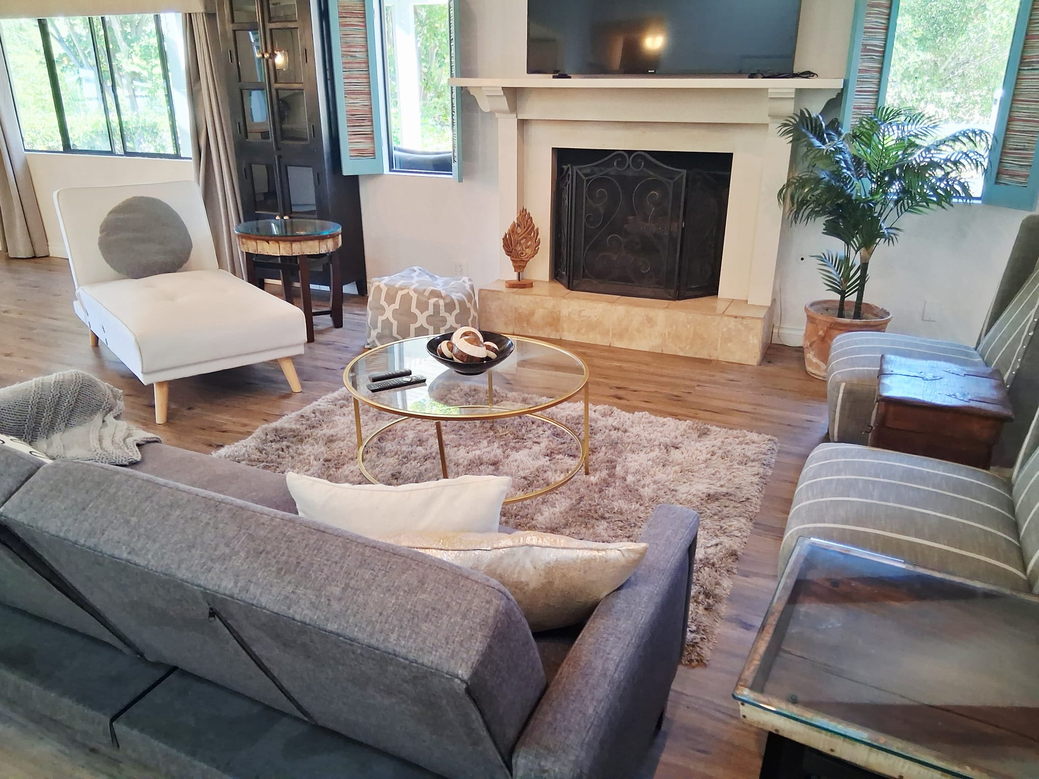 Living Room with Fireplace