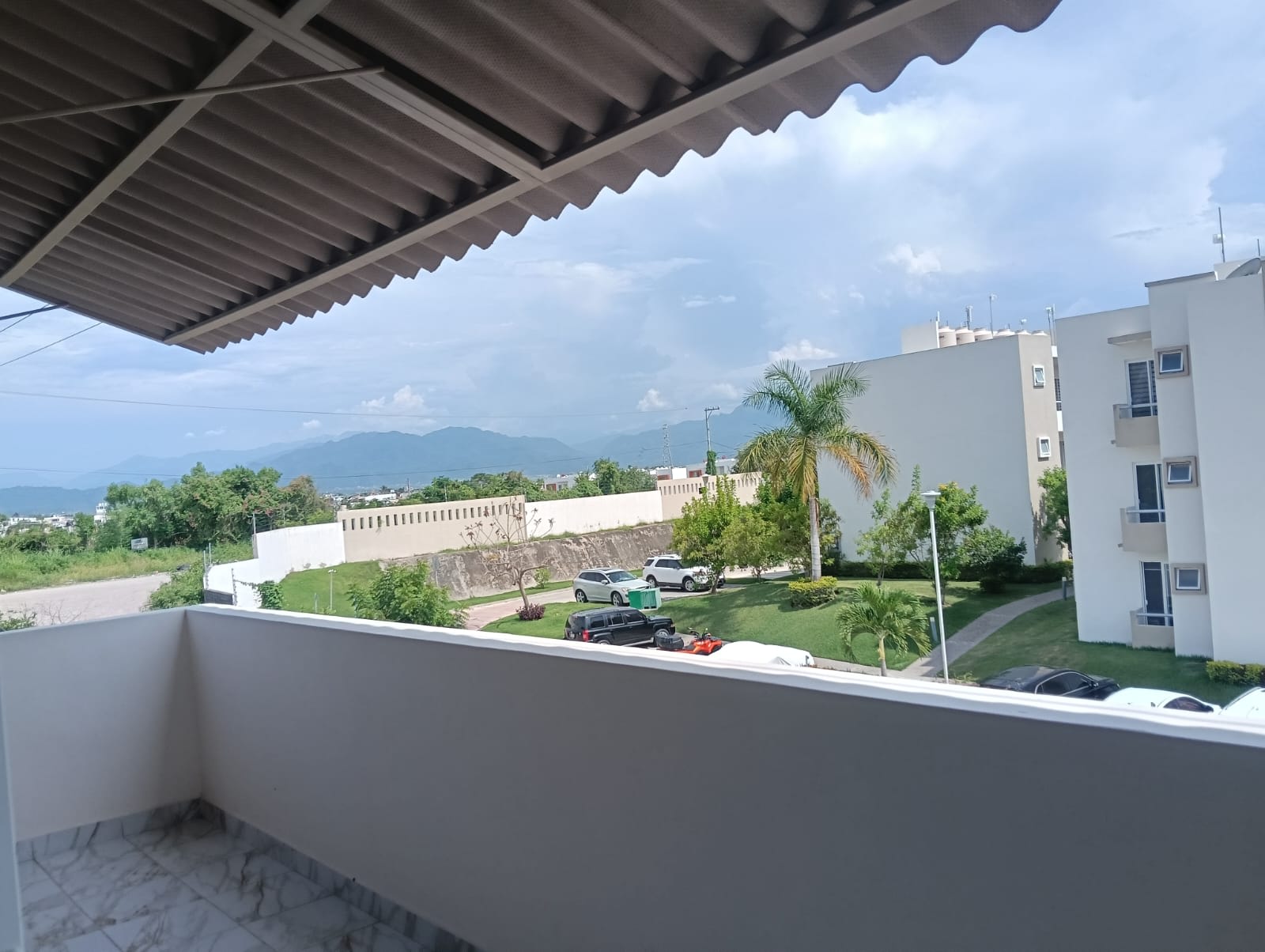Garden Terrace | Trampoline | 15 Min Beach