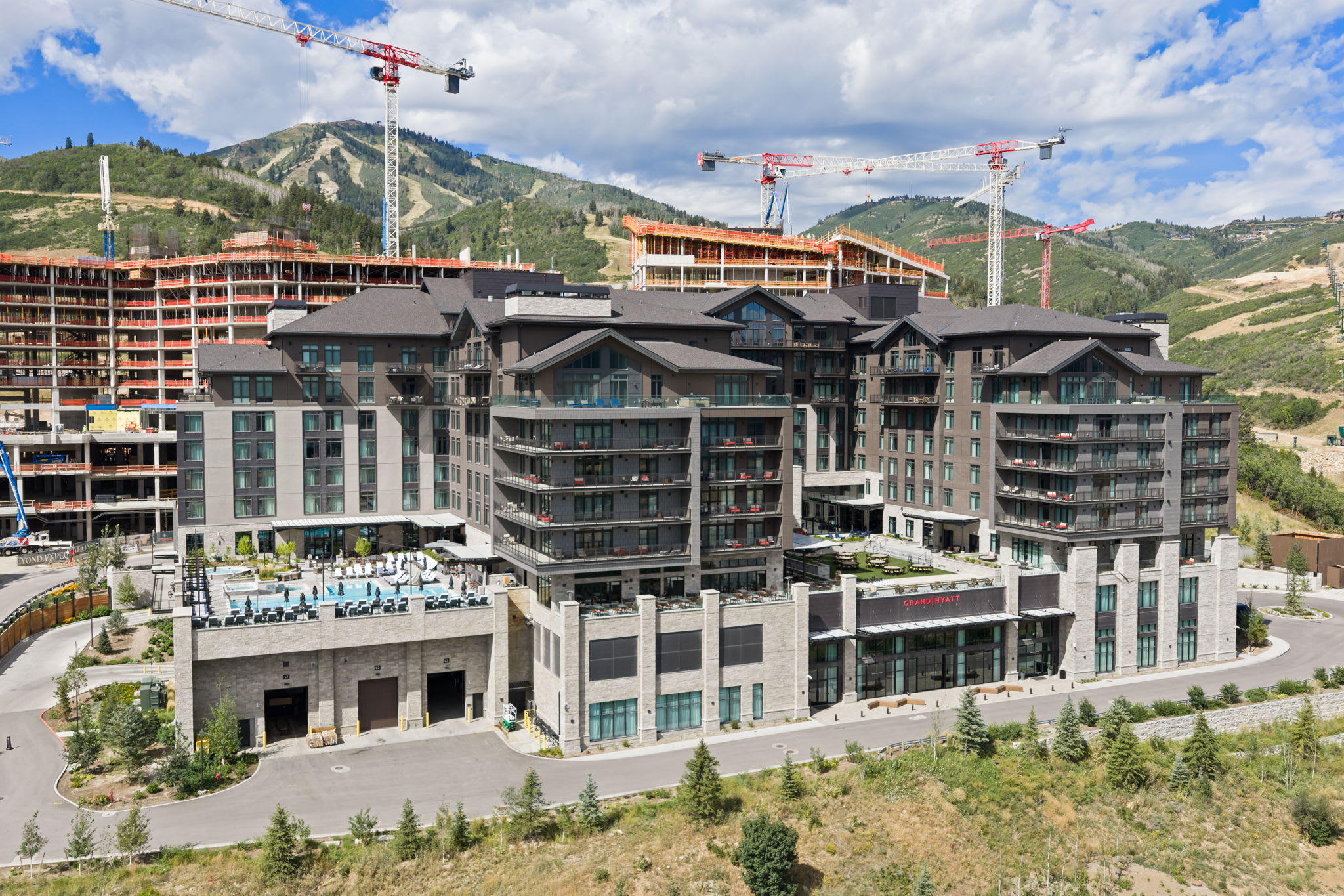 Grand Hyatt Deer Valley | McHenry Canyon Haven in Deer Valley, Utah by Luxus Vacation Properties