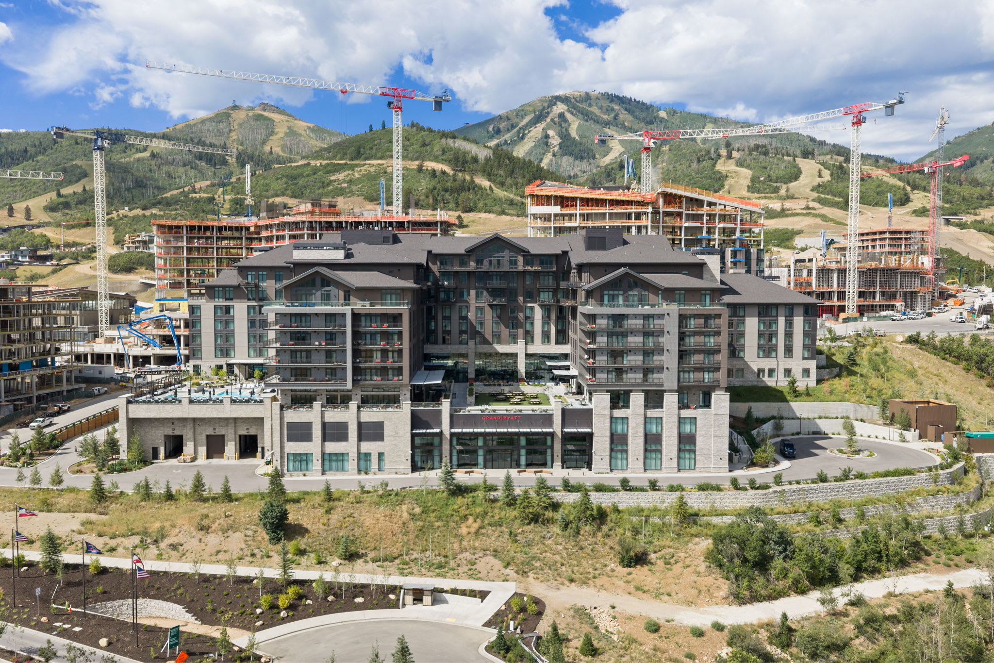 Grand Hyatt Deer Valley | McHenry Canyon Haven in Deer Valley, Utah by Luxus Vacation Properties