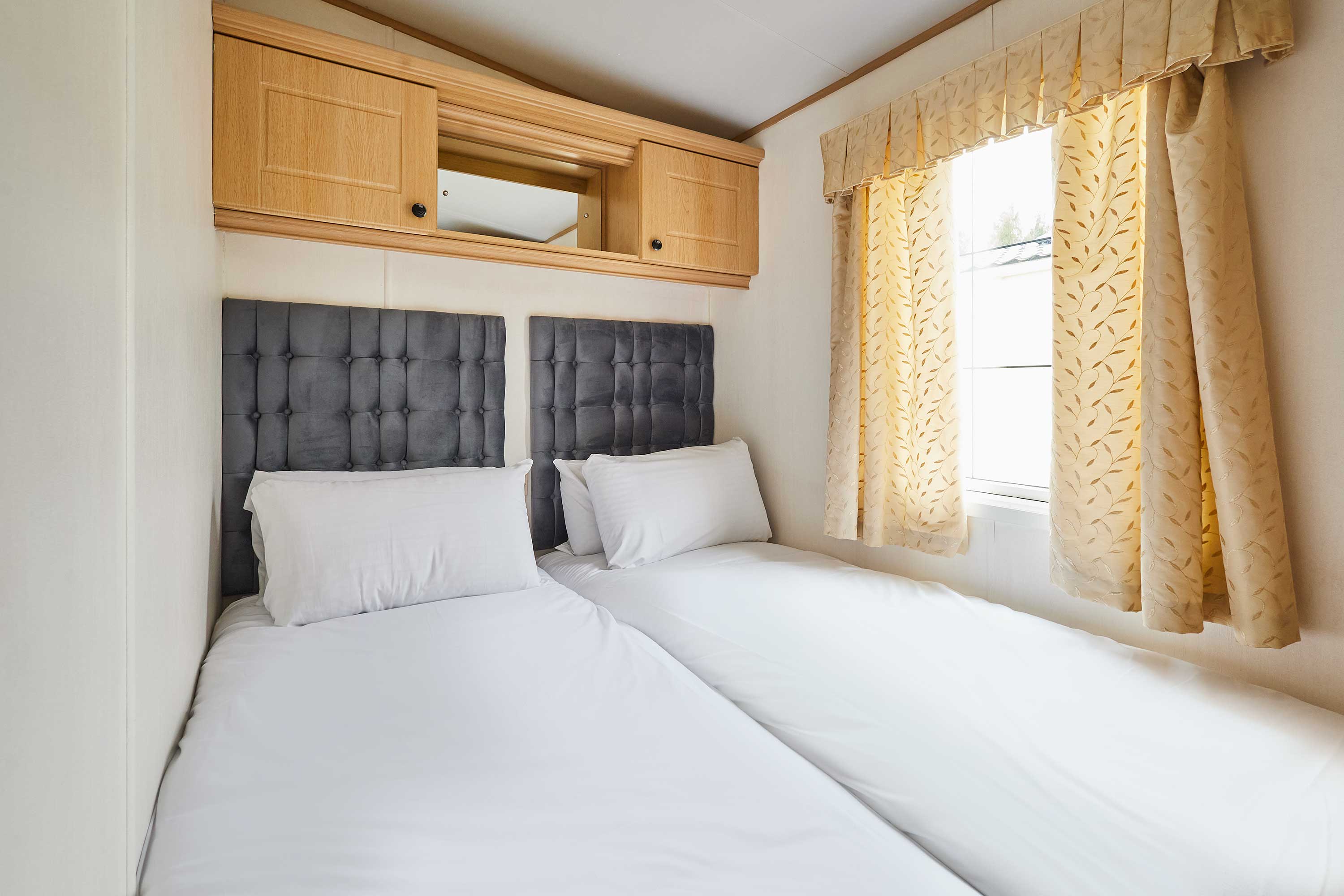 Host & Stay - Plane View – photo 17