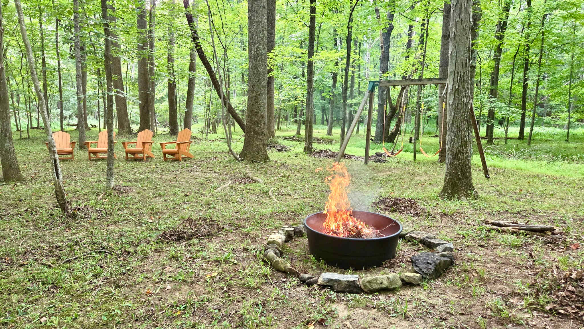 Wooded Cabin Escape w Fire Pit & Family Ready