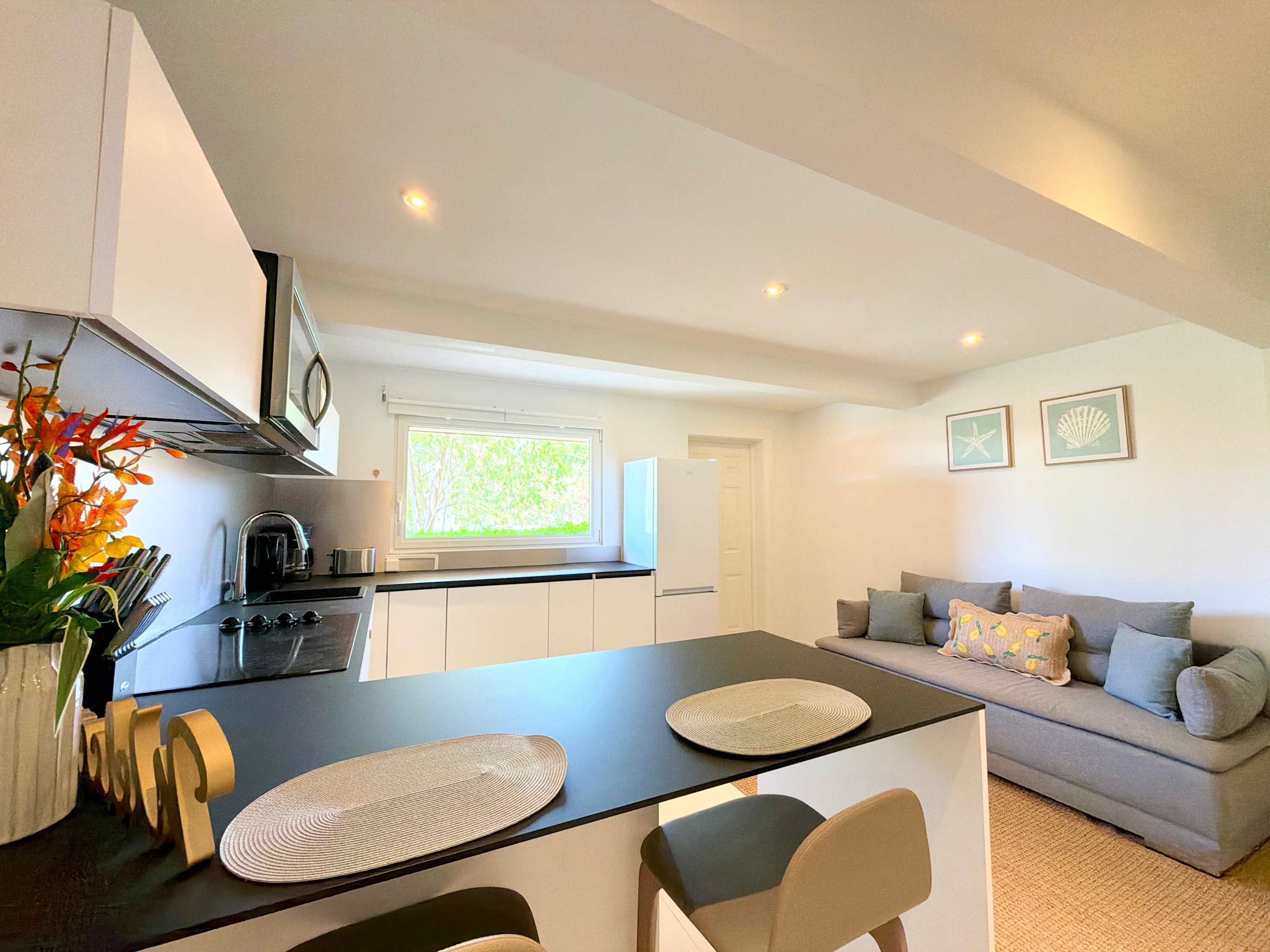 SeaGarden Private Apartment with Shrd Pool Pelican · Koolbaai | SeaLaVie SXM — photo 6