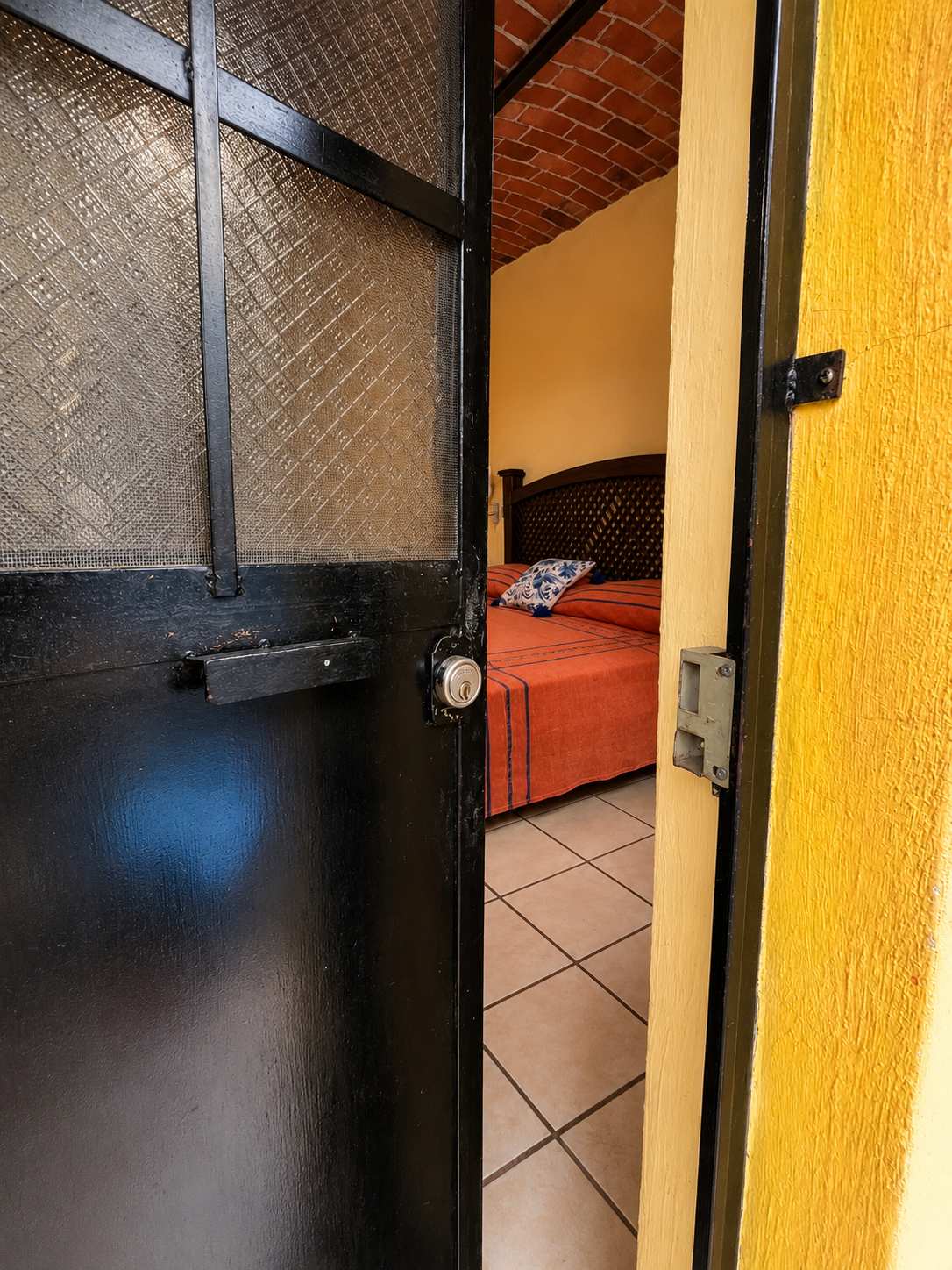 King Room near Ajijic Malecón | La Estancia