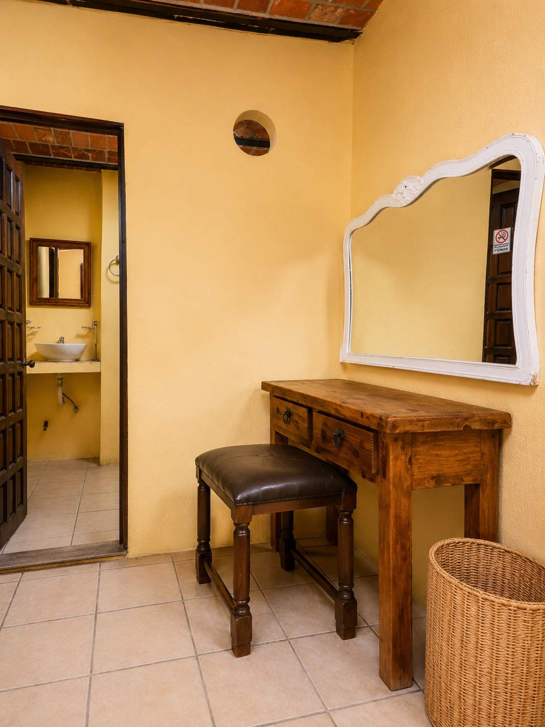 King Room near Ajijic Malecón | La Estancia