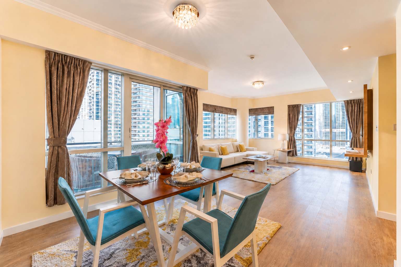 Dubai Marina 1BR Apartment with Gym & Pool - Image 3