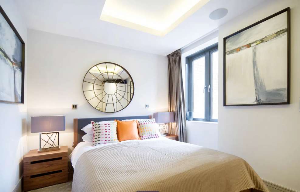 Central London Apt w/ Private Garden & Parking in Saint Edmund's Terrace NW8 7QB - Property image 2 - VivreStays
