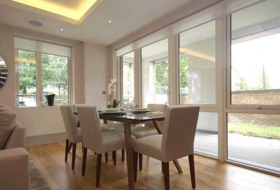 Central London Apt w/ Private Garden & Parking in Saint Edmund's Terrace NW8 7QB - Property image 13 - VivreStays