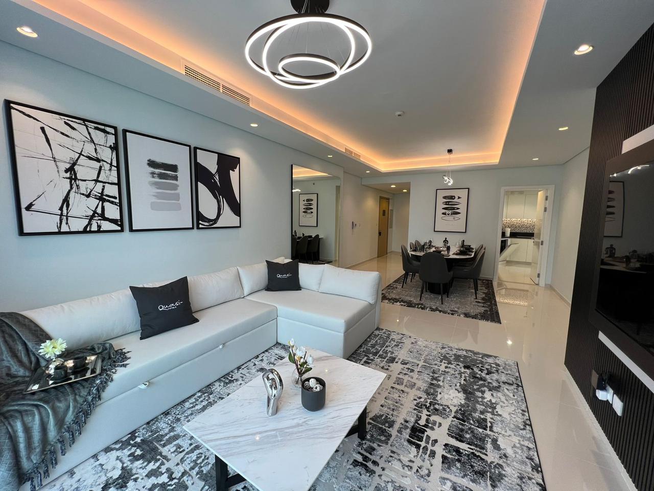 Quasi-Homes | Dubai Paramount 3BR, pool & gym · 5