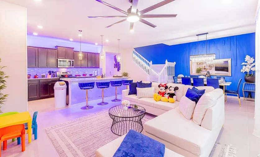 Themed 5BR Near Disney – Private Heated Pool & Mario Arcade