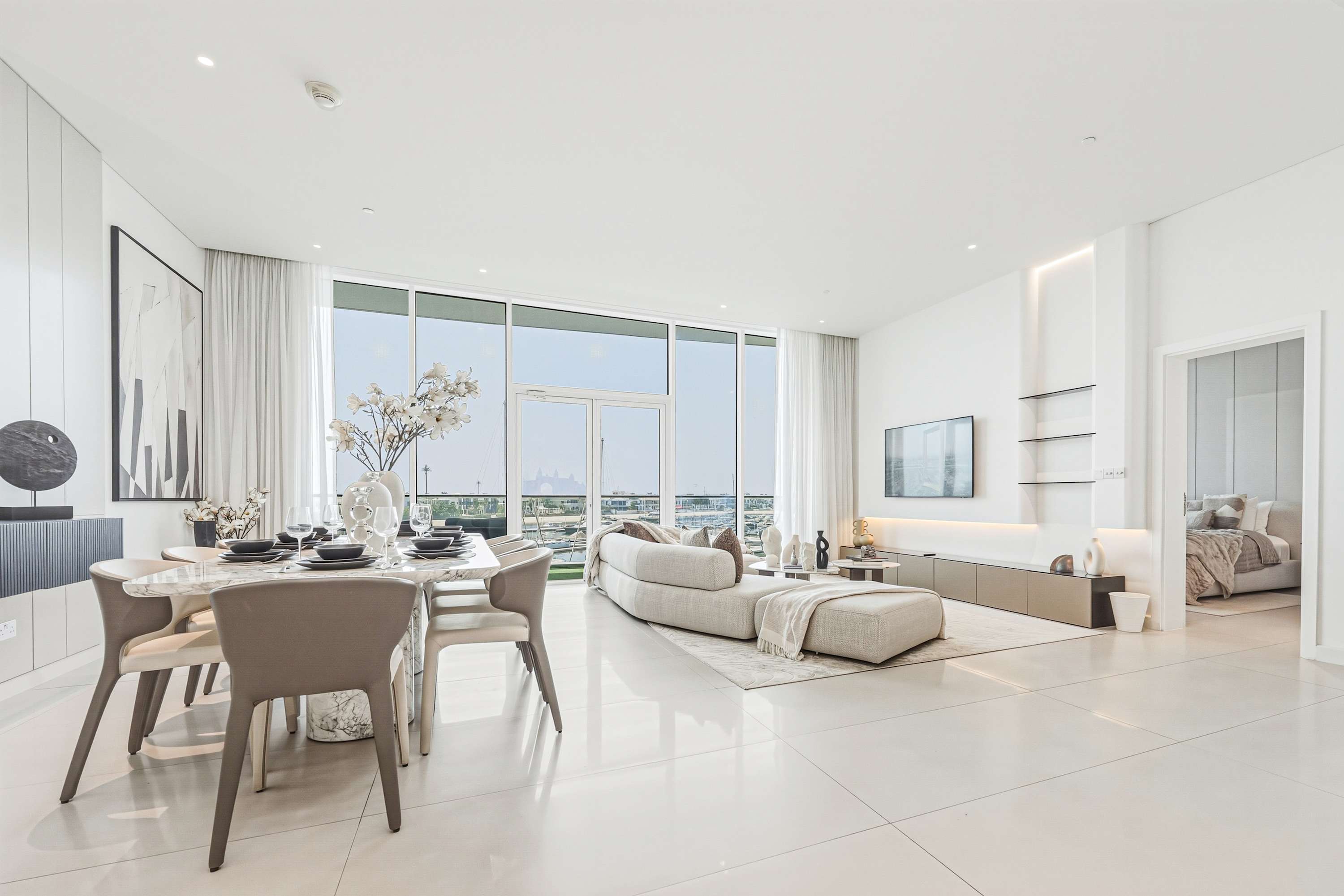 Oceana Resort Super Luxury 4BR with Sea Views — Dubai, Dubai — vacation rental
