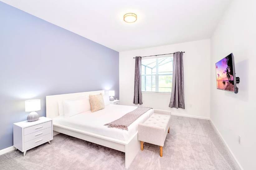 8BR Near Disney | Private Pool & Hot Tub