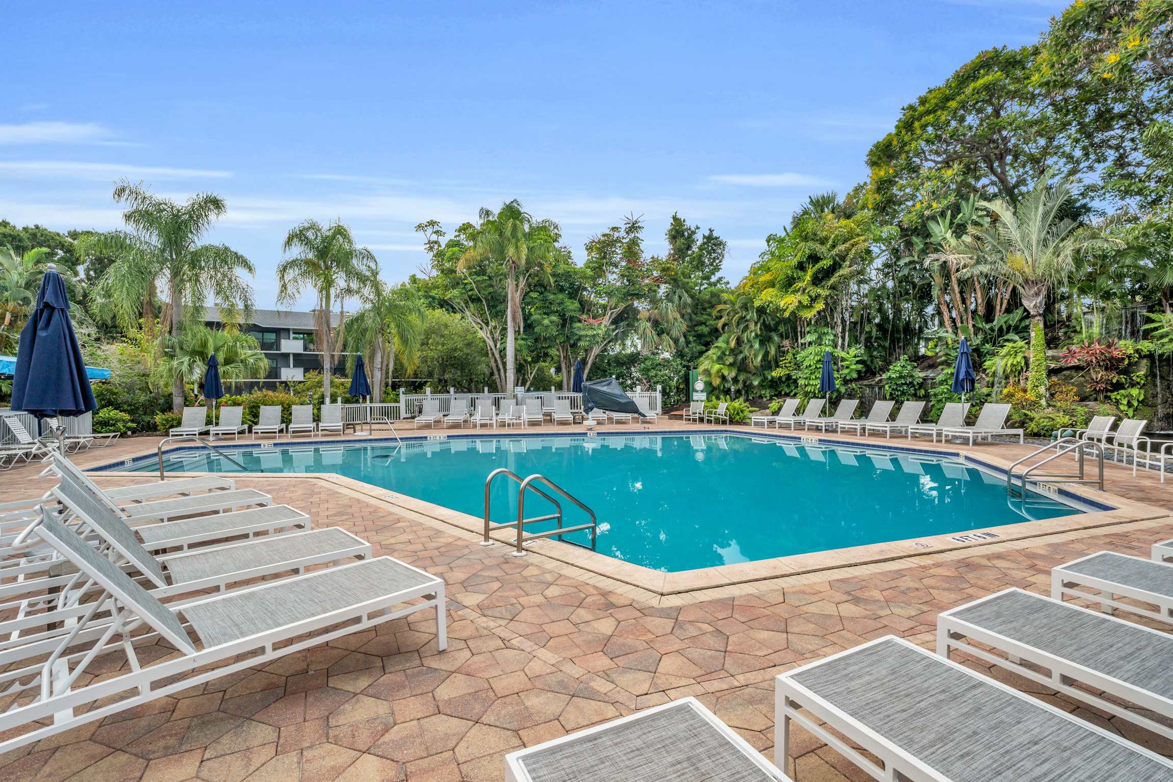 H 248 Luxury Corner Unit Updated with Views | Photo 40