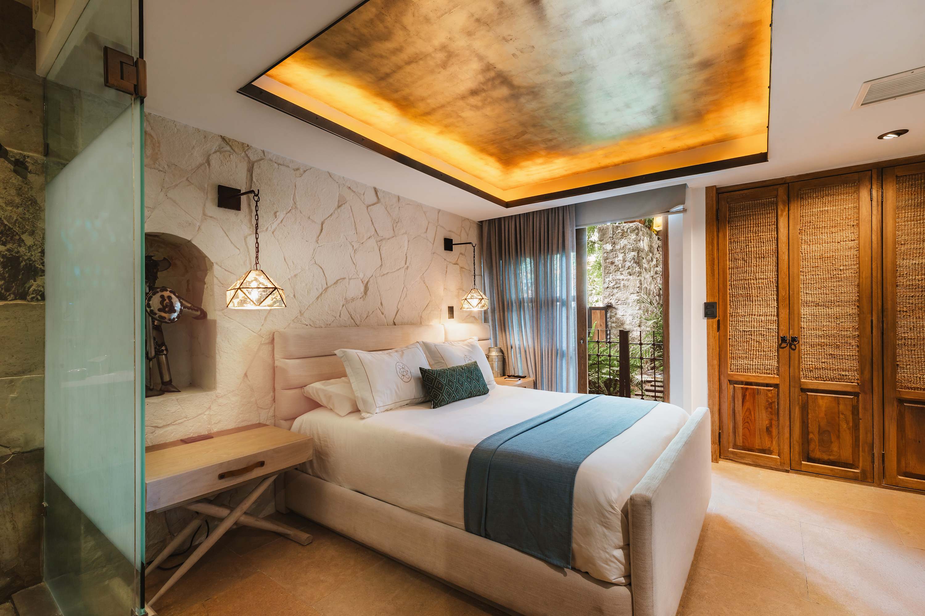 Casa Laja Boutique Hotel - King Suite Near Centro