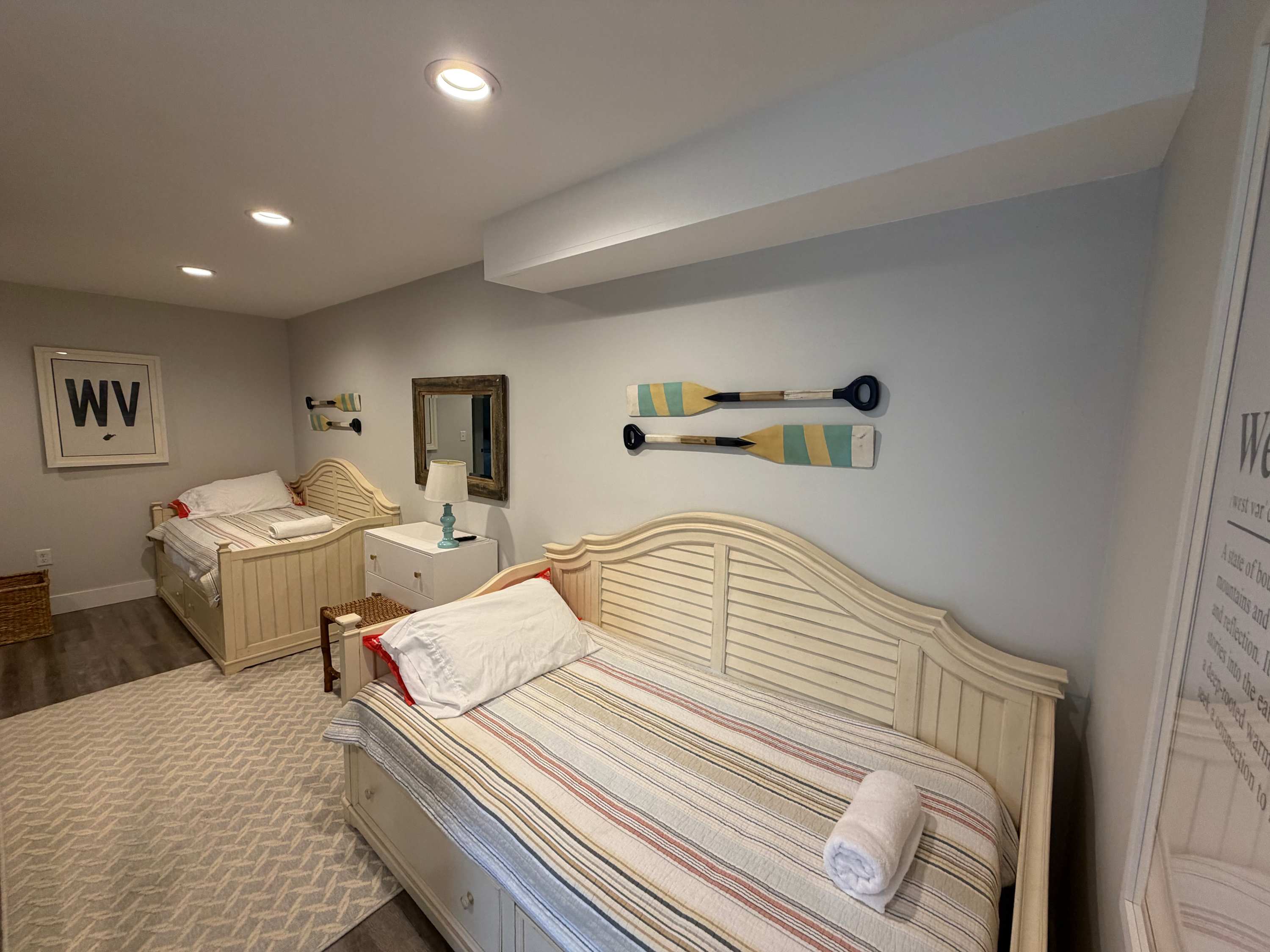 Additional Sleeping Lower Level