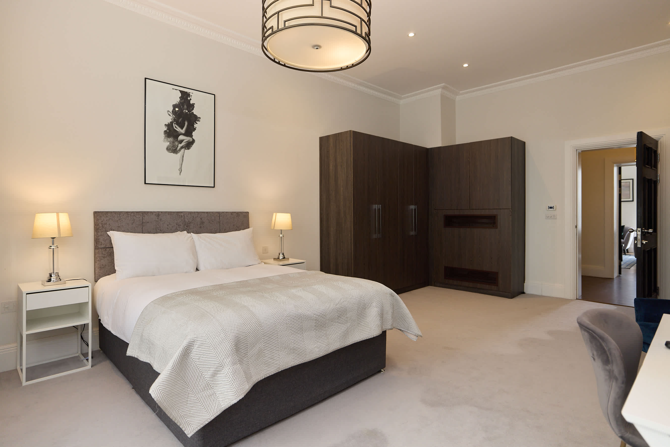 Fields in Frame at No 64 in Lincoln's Inn Fields 64 WC2A 3JX - Property image 22 - VivreStays