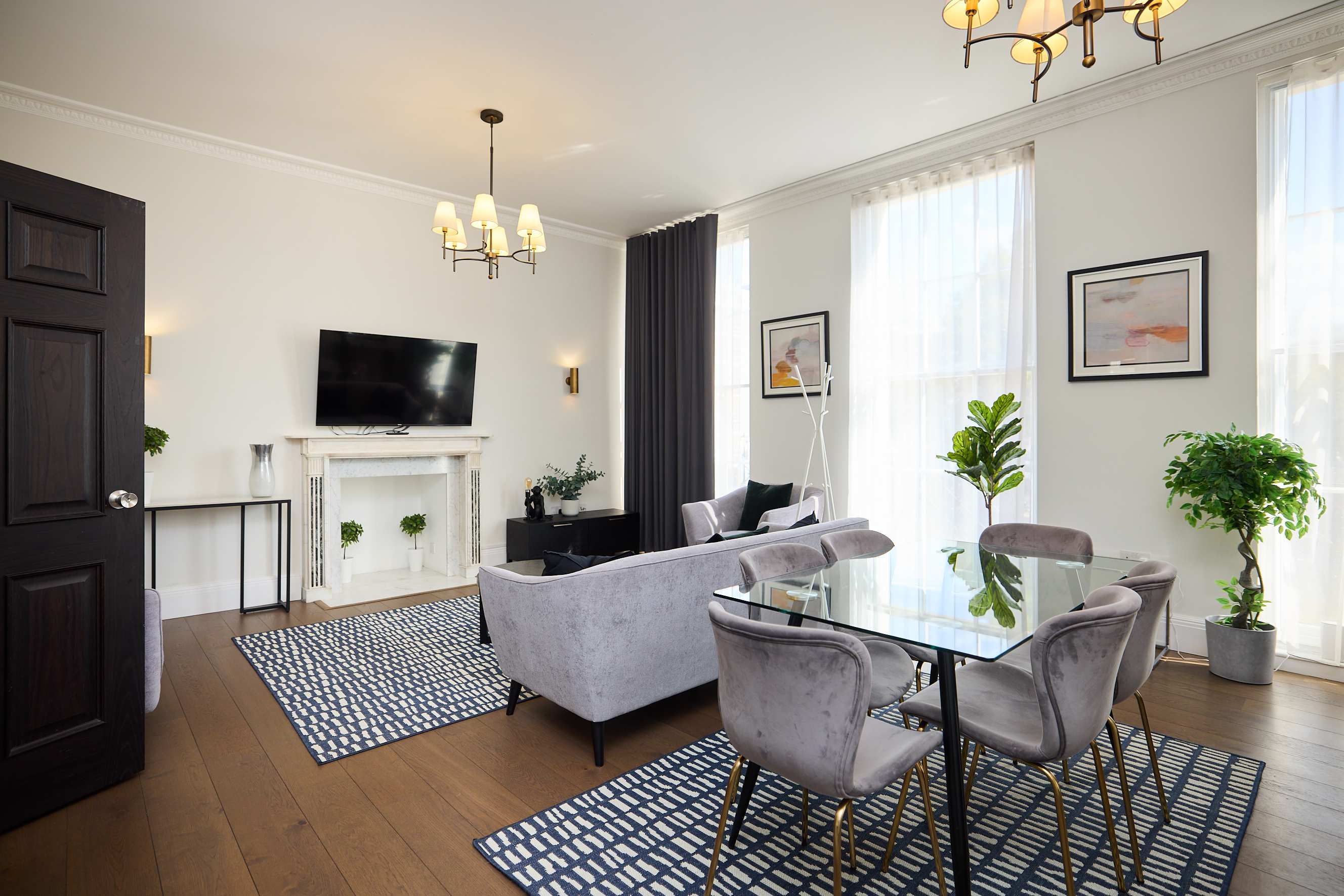 Fields in Frame at No 64 serviced apartment - London - VivreStays