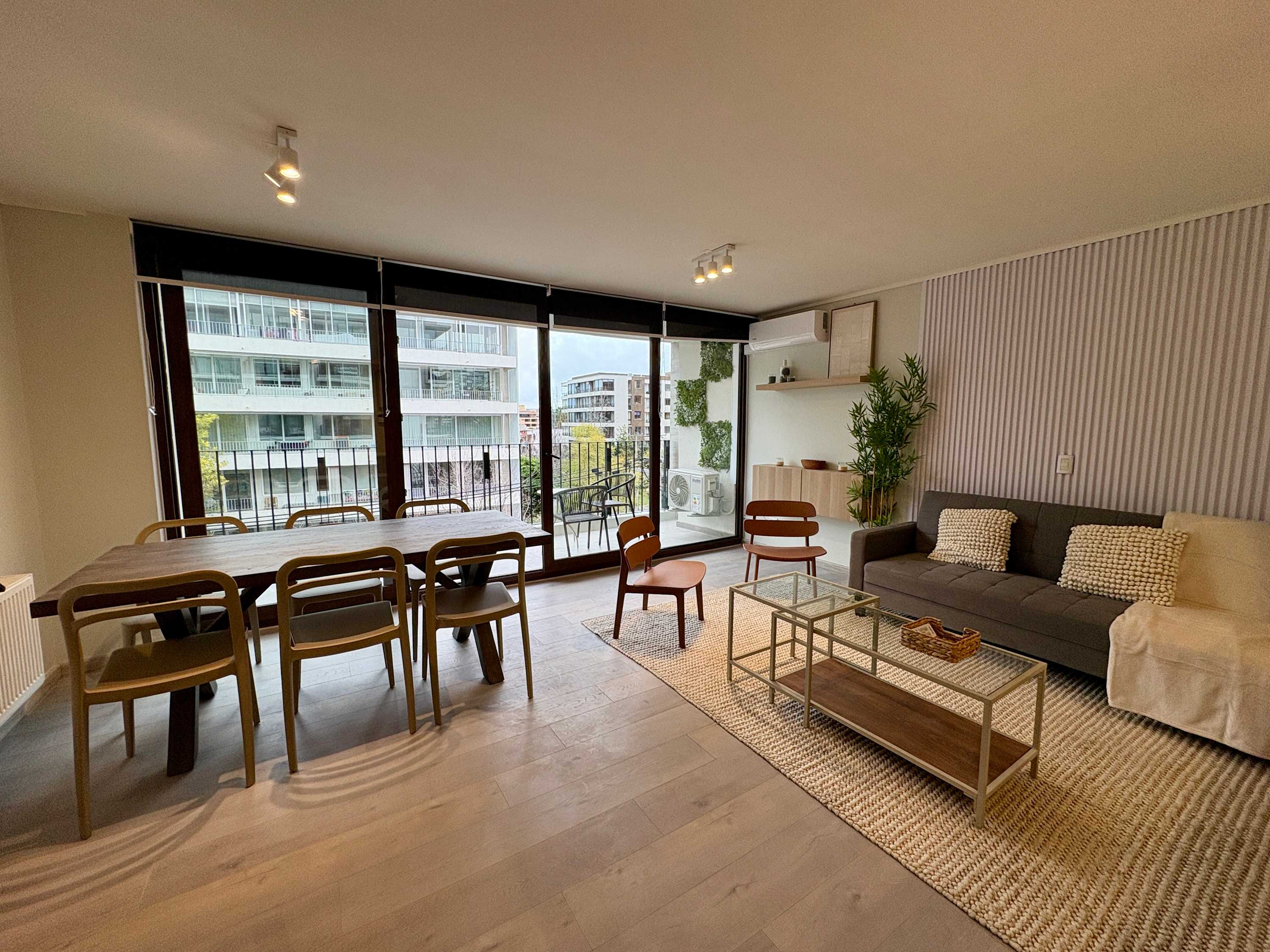 Providencia Duplex - A/C, Balcony, Gym & Parking