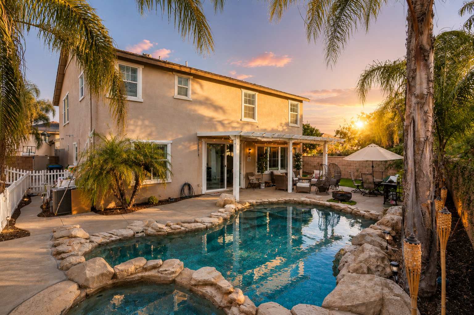 Minutes to Wineries | Outdoor Oasis | Pool Table
