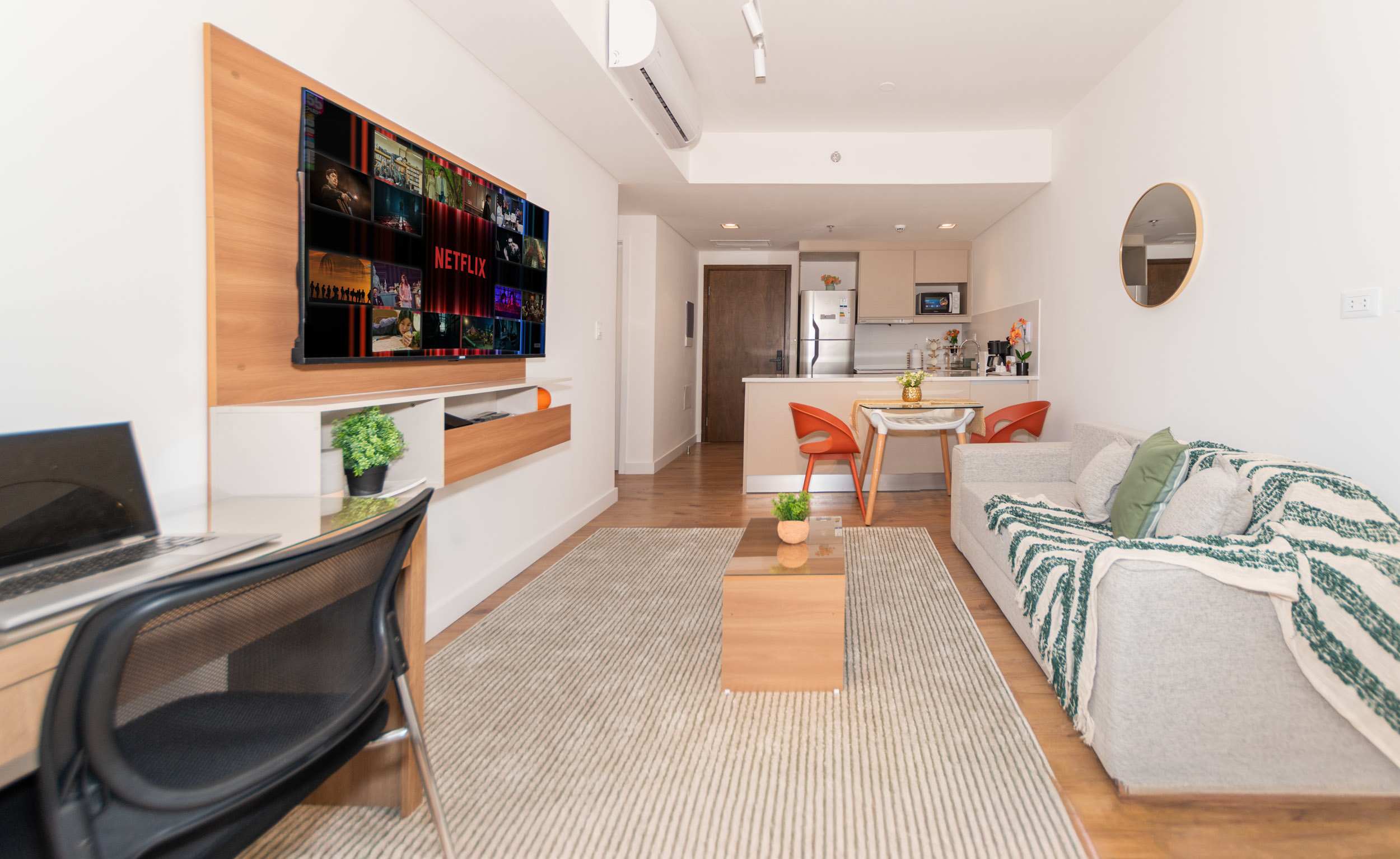 Modern 1BR at More Mariscal | Pool & Gym