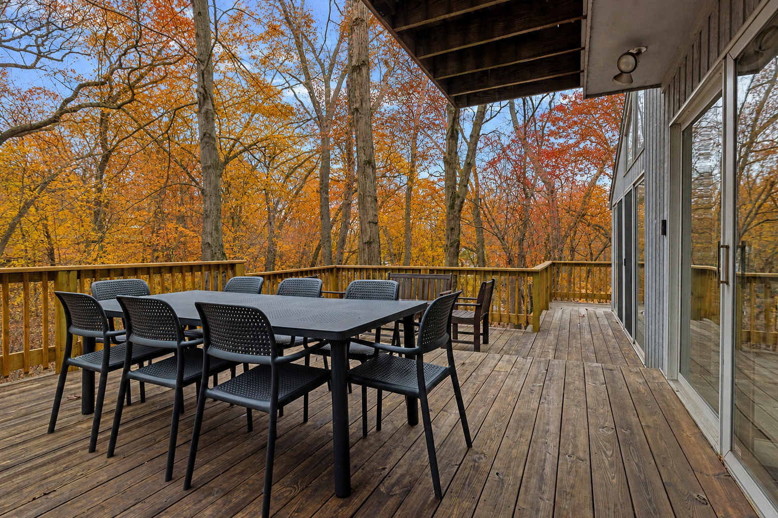Spacious deck pairs group dining with prime fall leaf-peeping views.