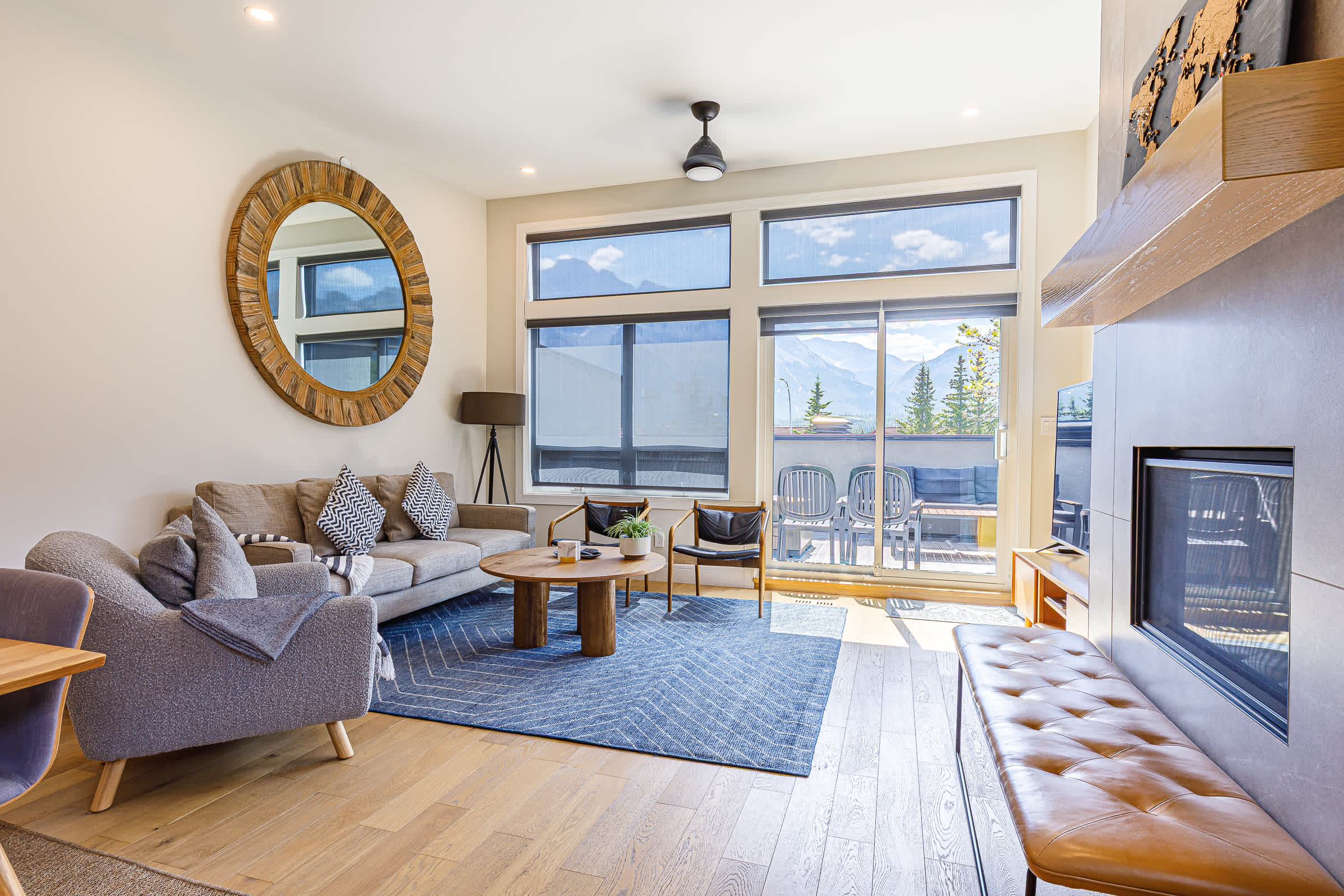 Rundleview - Impeccable Design and Private Hot Tub