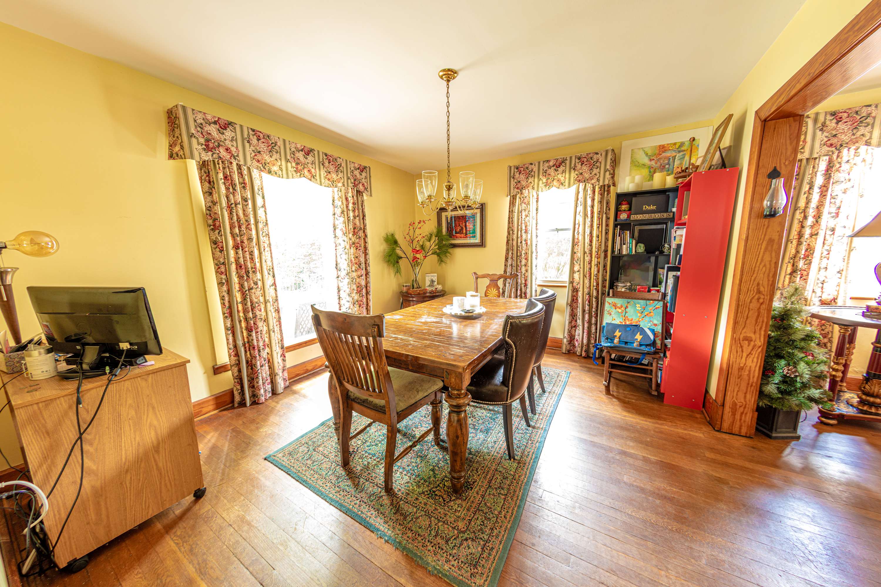 Charming Shepherdstown Home - Walk to Downtown