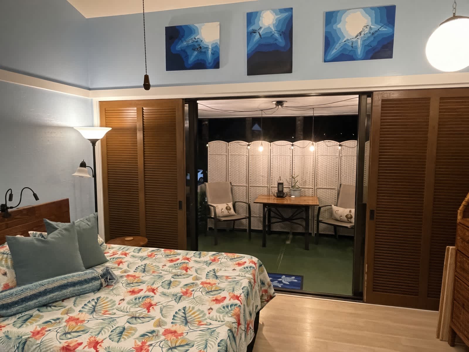 Happy Honu Oasis in Hilo Town w/pool and A/C
