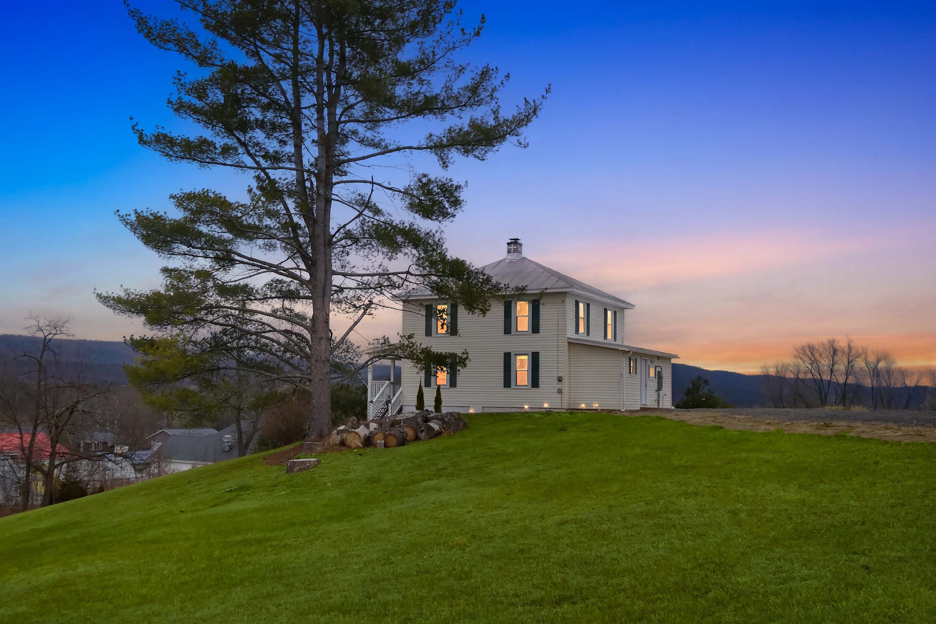 Historic Wardensville Home w Mountain Views