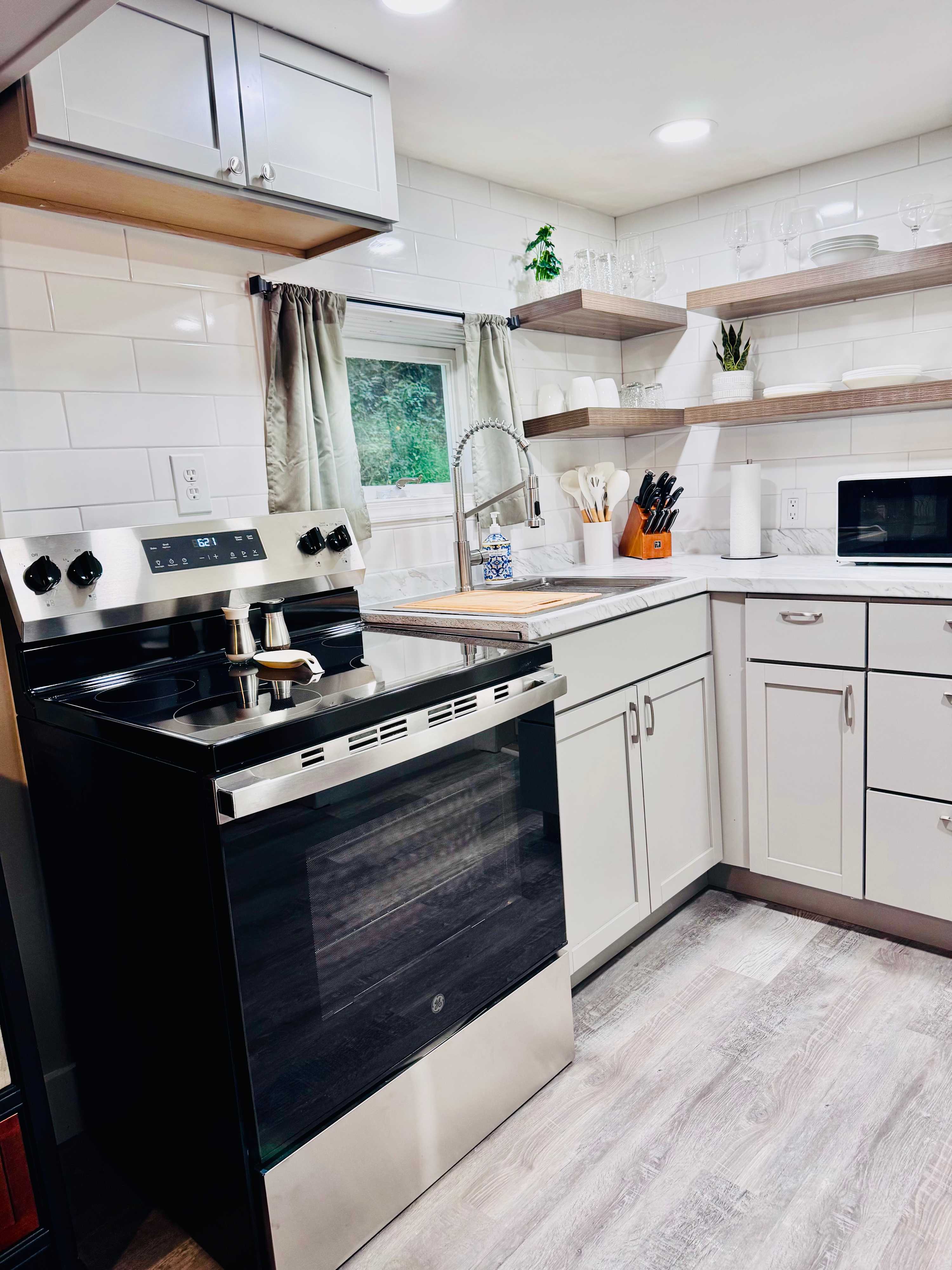 Newly renovated kitchen ready for your recipes!